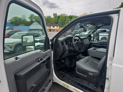 2012 Ford Super Duty F-450 DRW XL