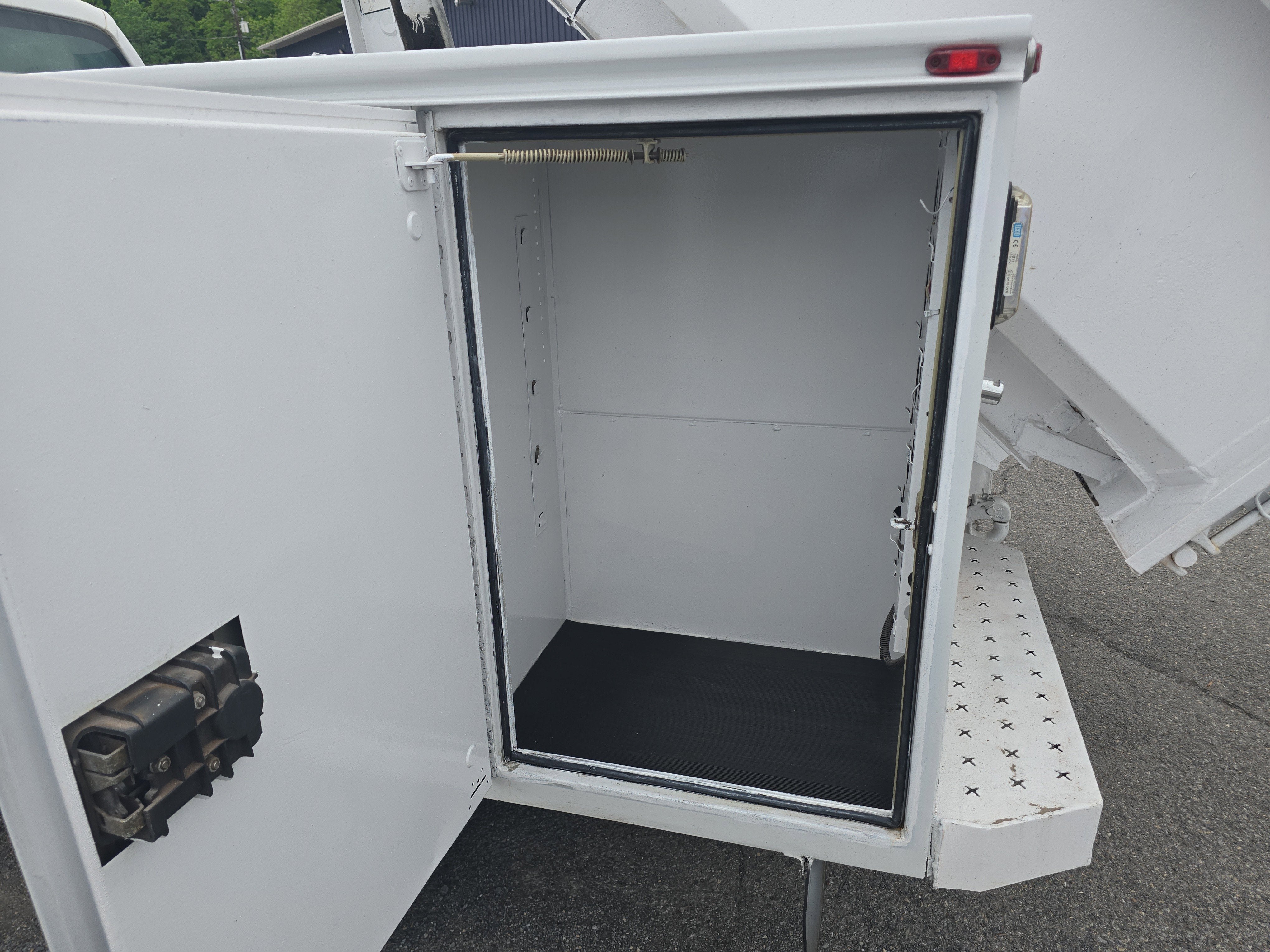 2012 Ford Super Duty F-450 DRW XL