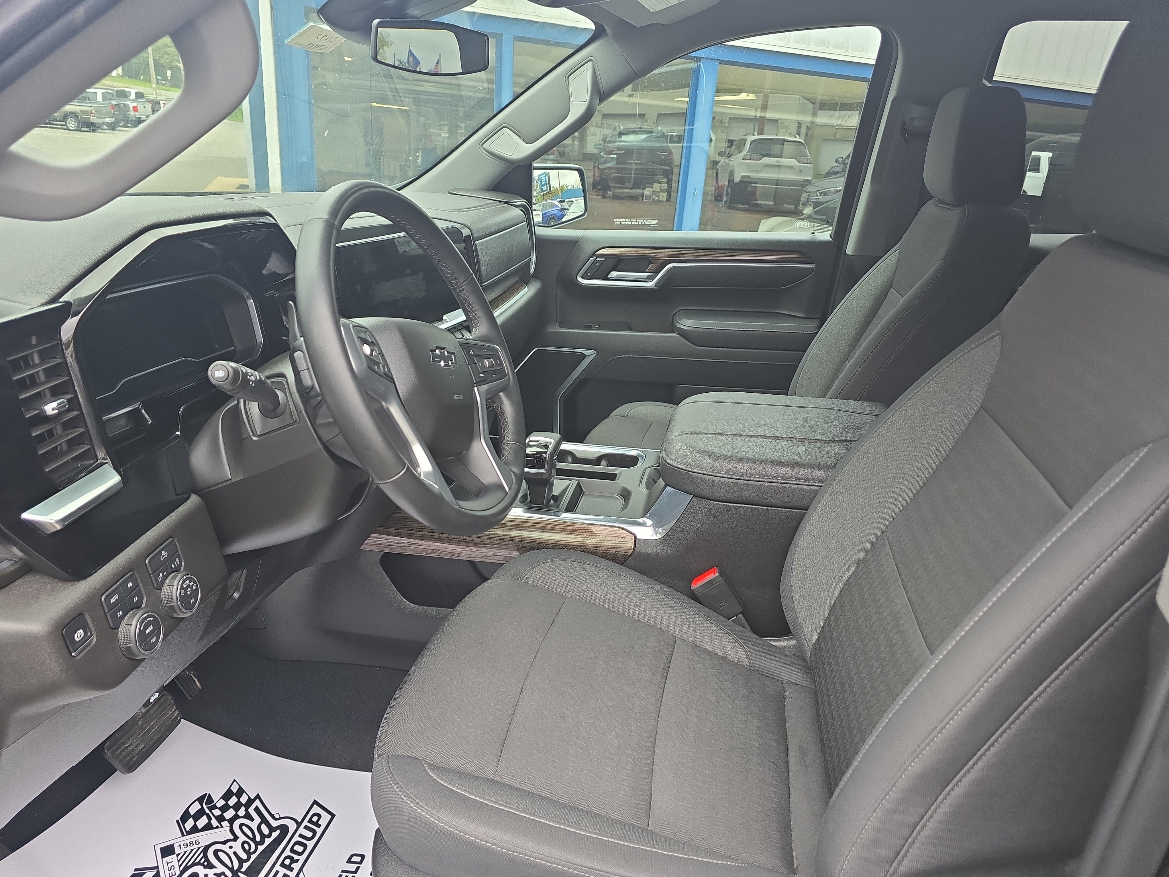 2025 Chevrolet Silverado 1500 RST