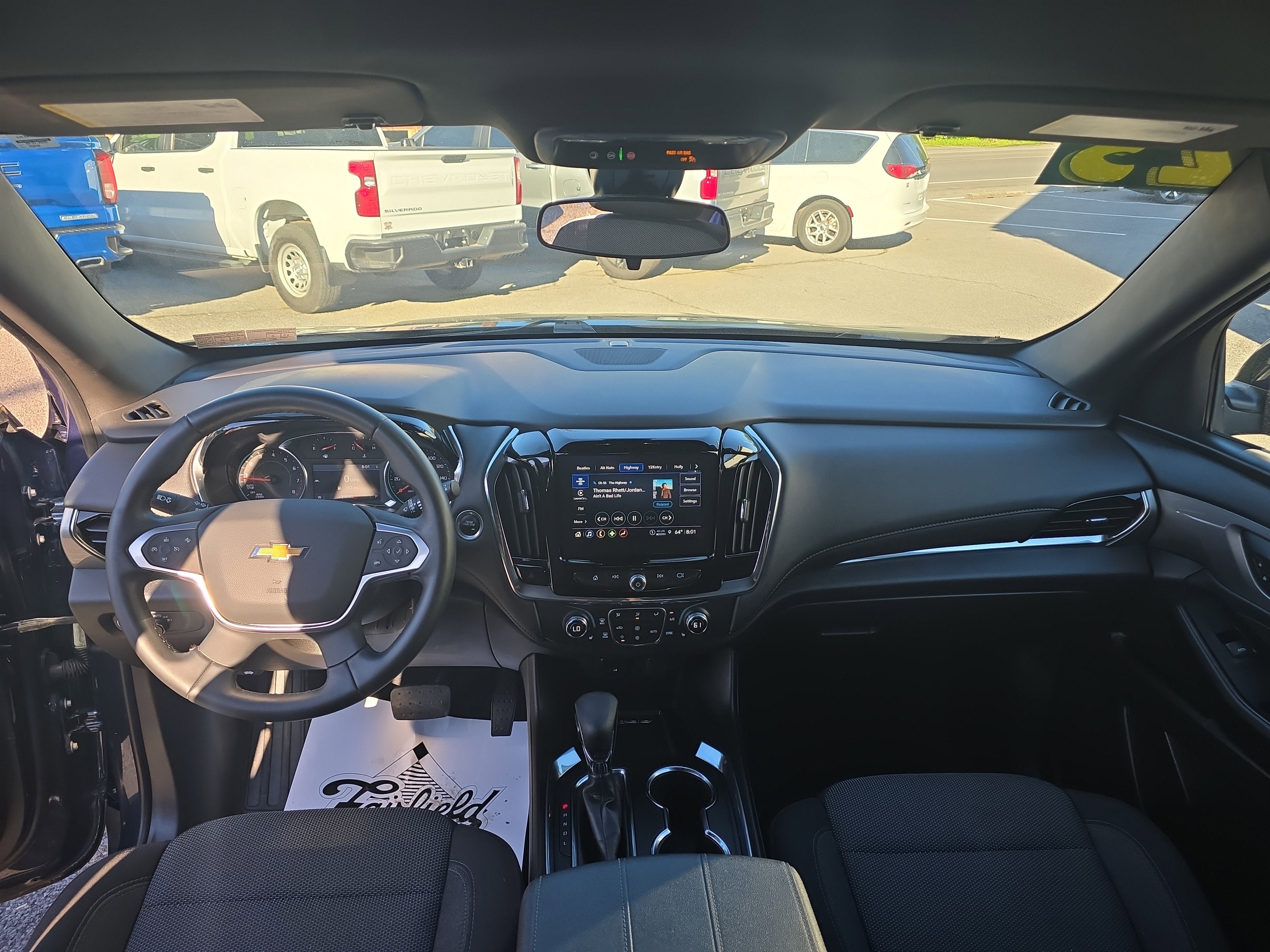 2023 Chevrolet Traverse LT Cloth