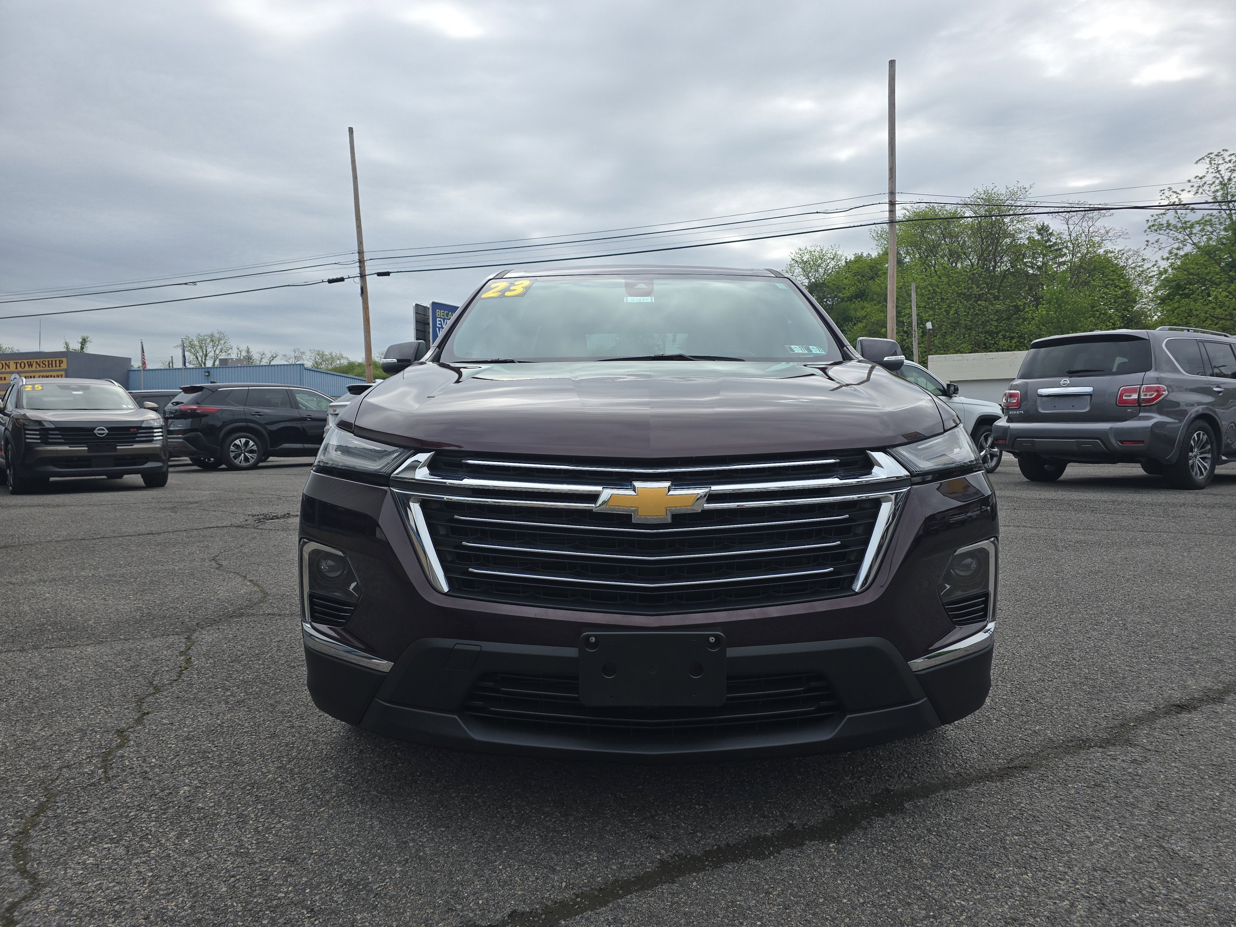 2023 Chevrolet Traverse LT Cloth