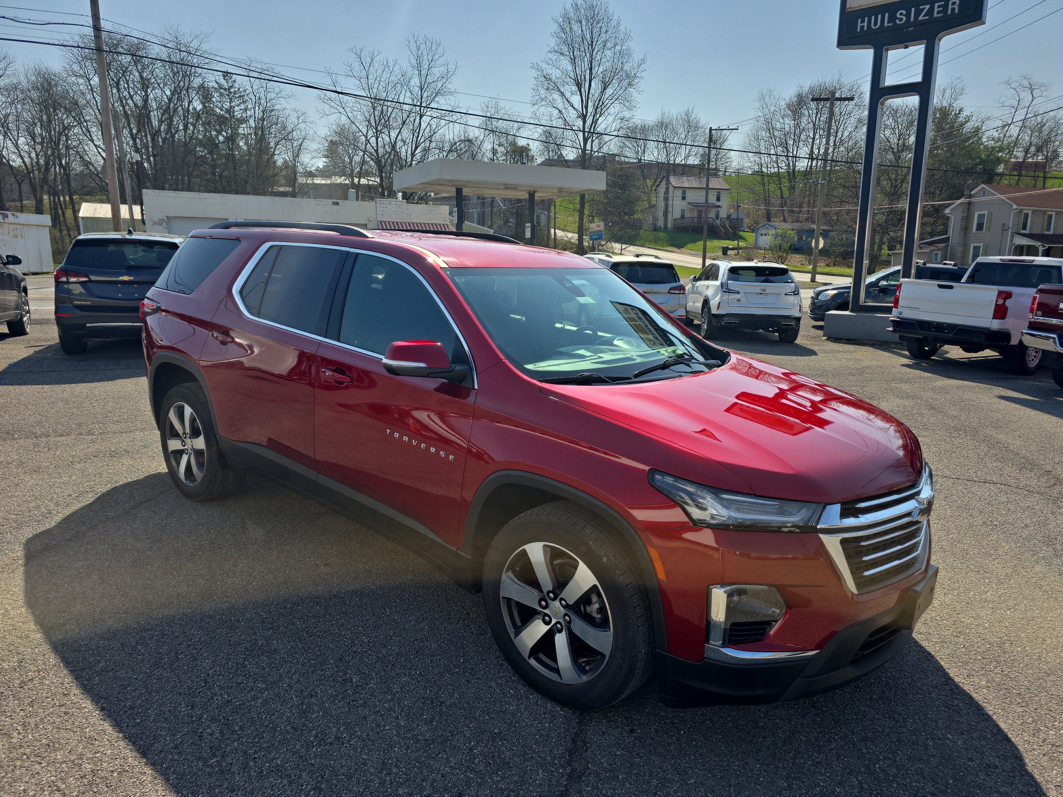 2023 Chevrolet Traverse LT Leather