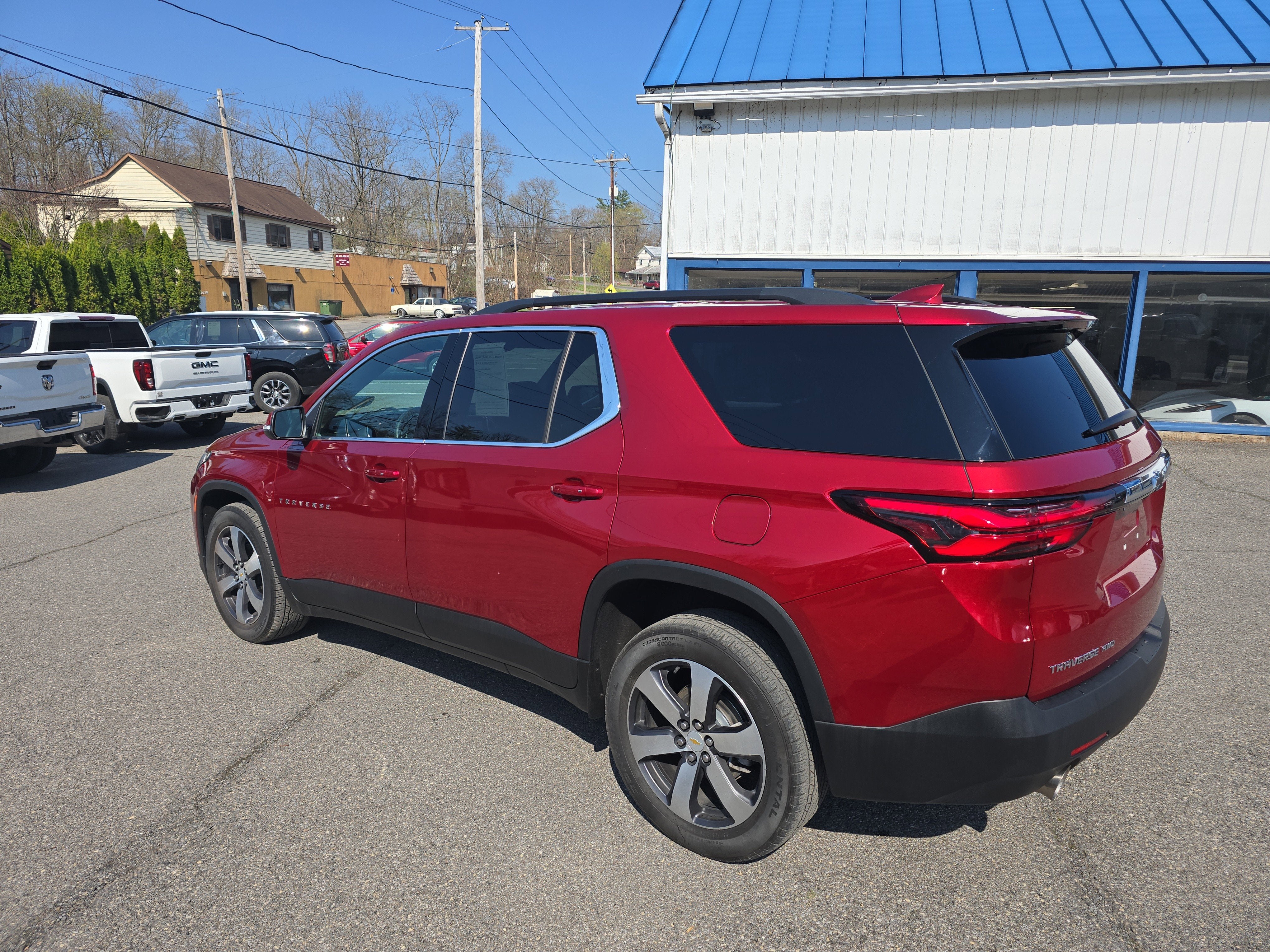 2023 Chevrolet Traverse LT Leather