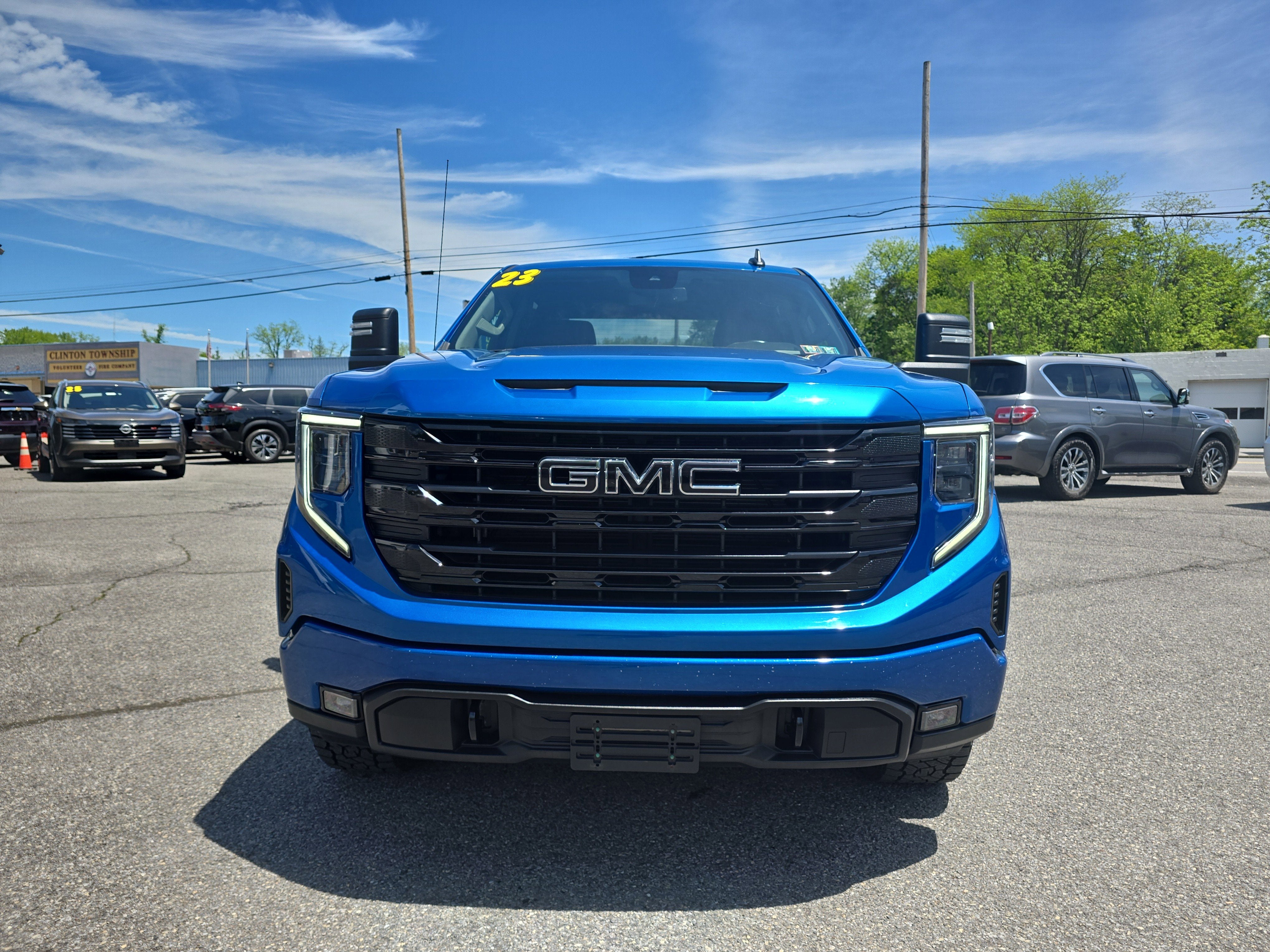 2023 GMC Sierra 1500 Elevation