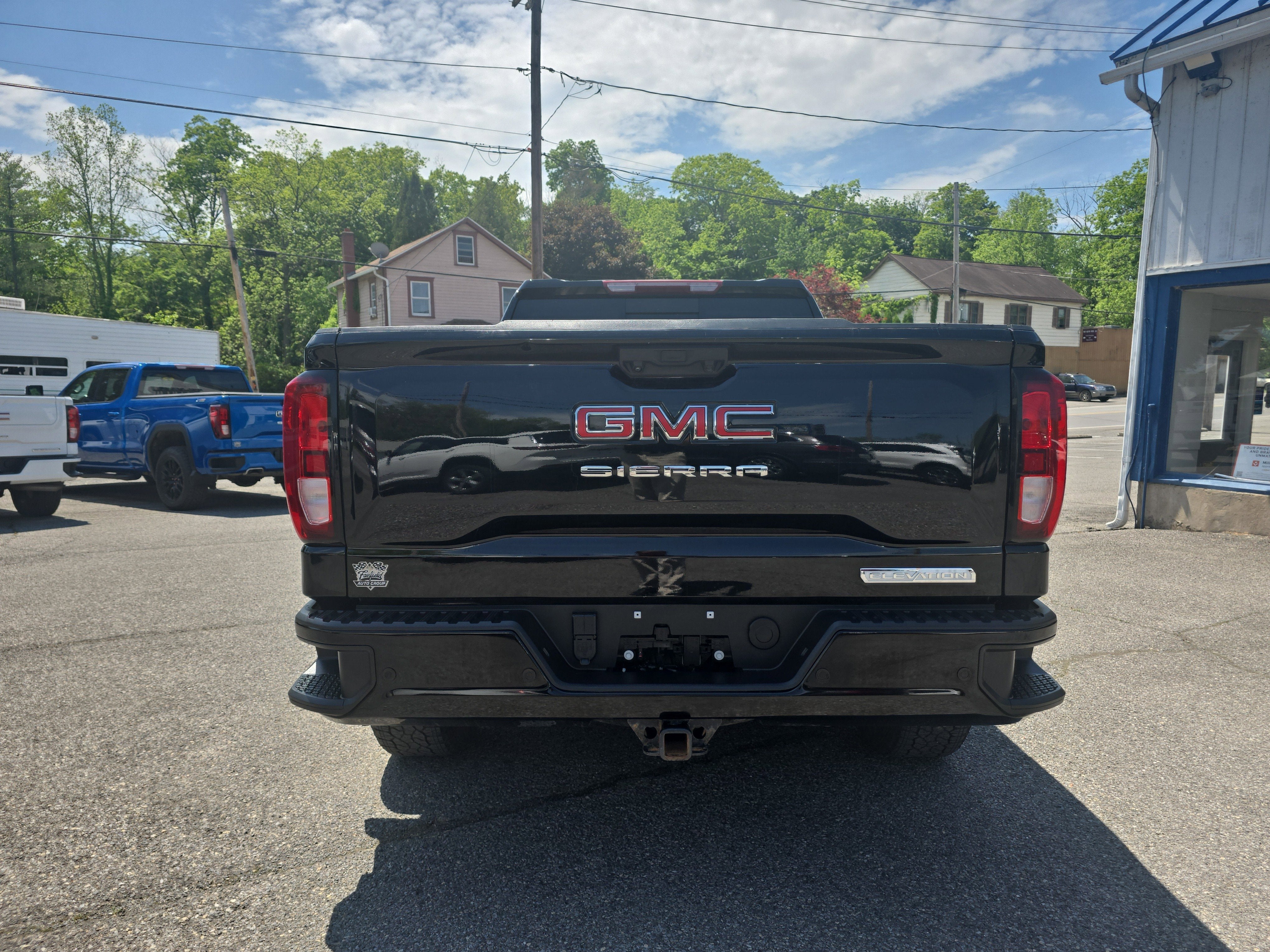 2024 GMC Sierra 1500 Elevation