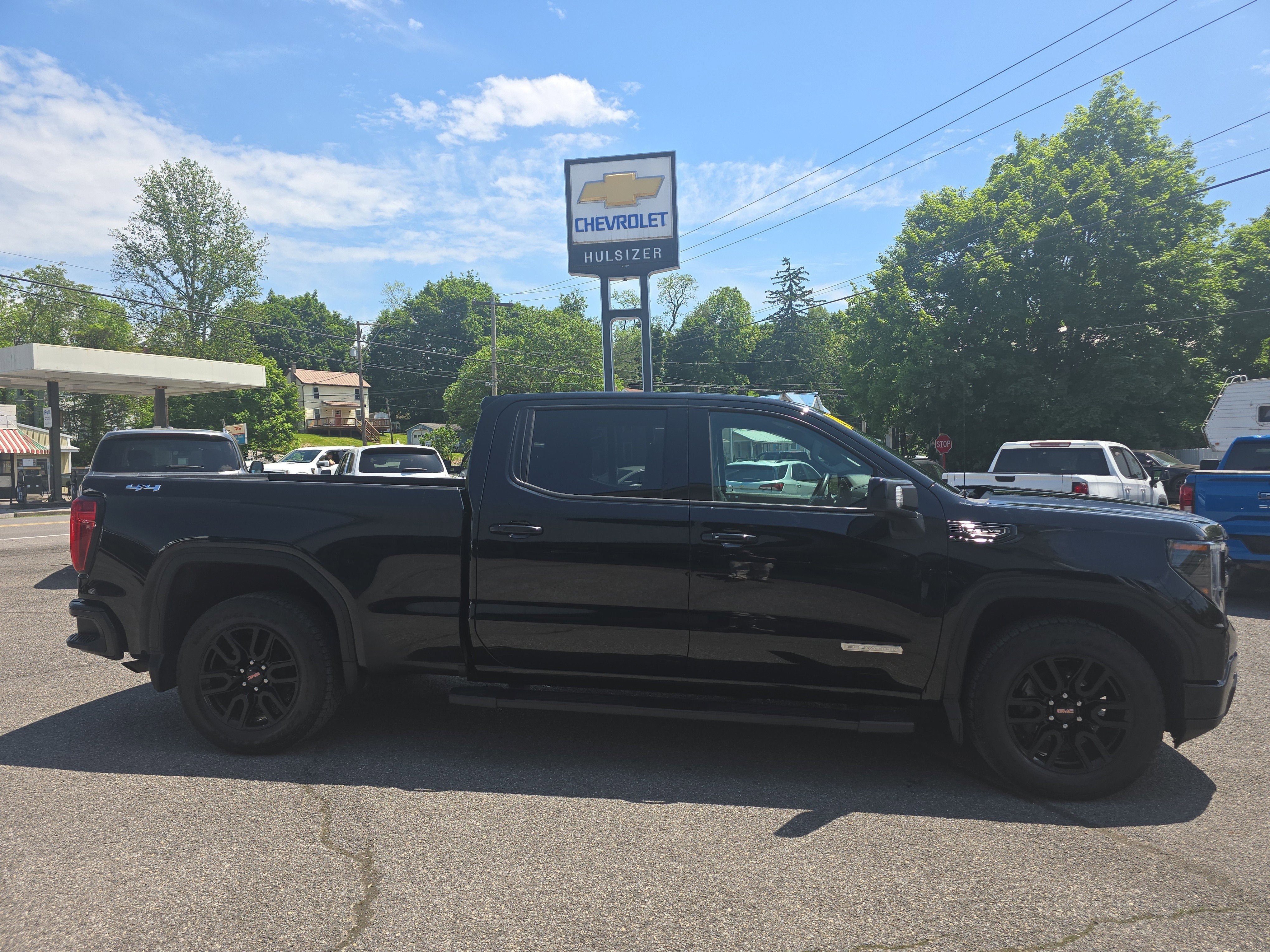 2024 GMC Sierra 1500 Elevation