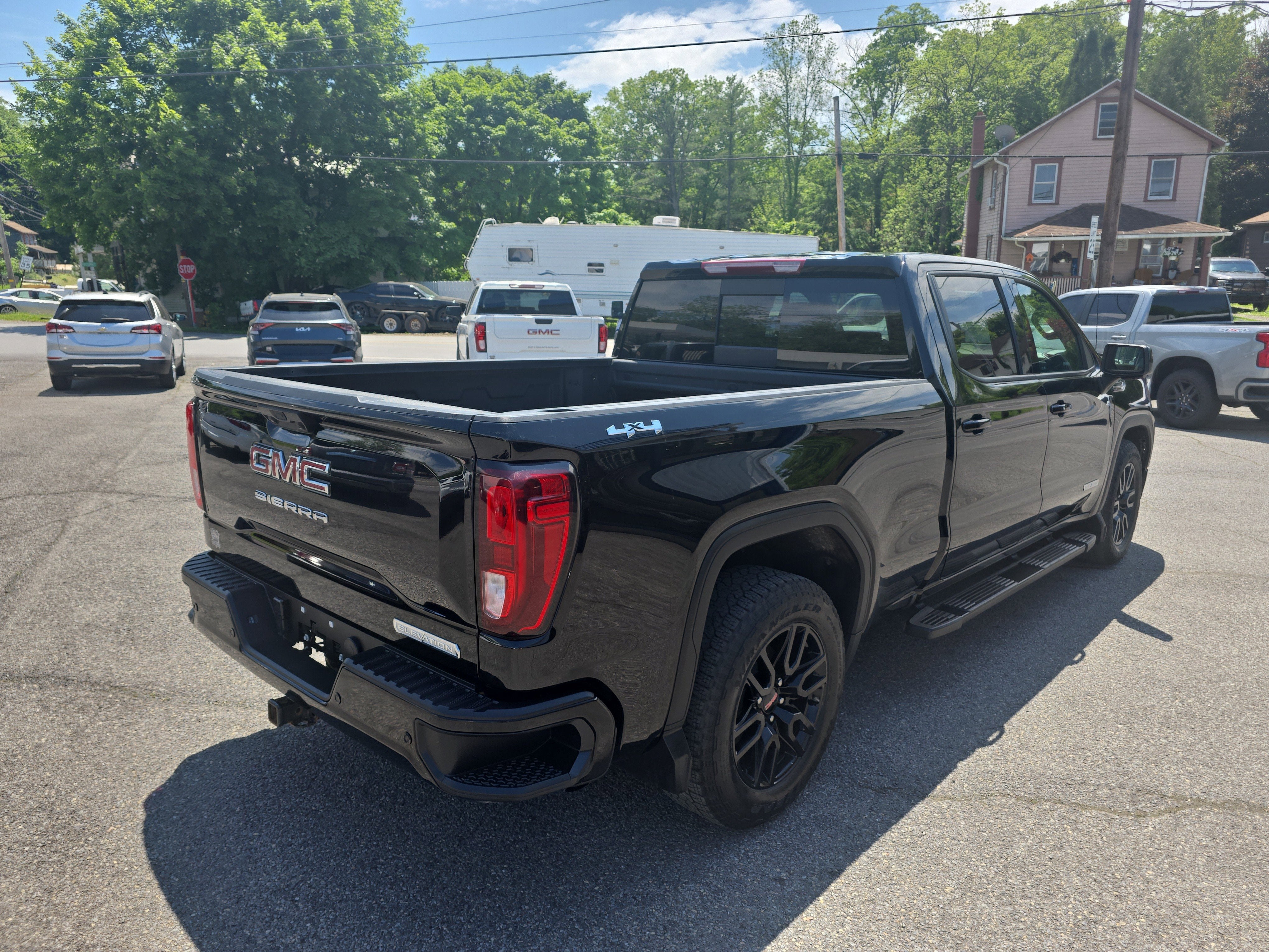 2024 GMC Sierra 1500 Elevation