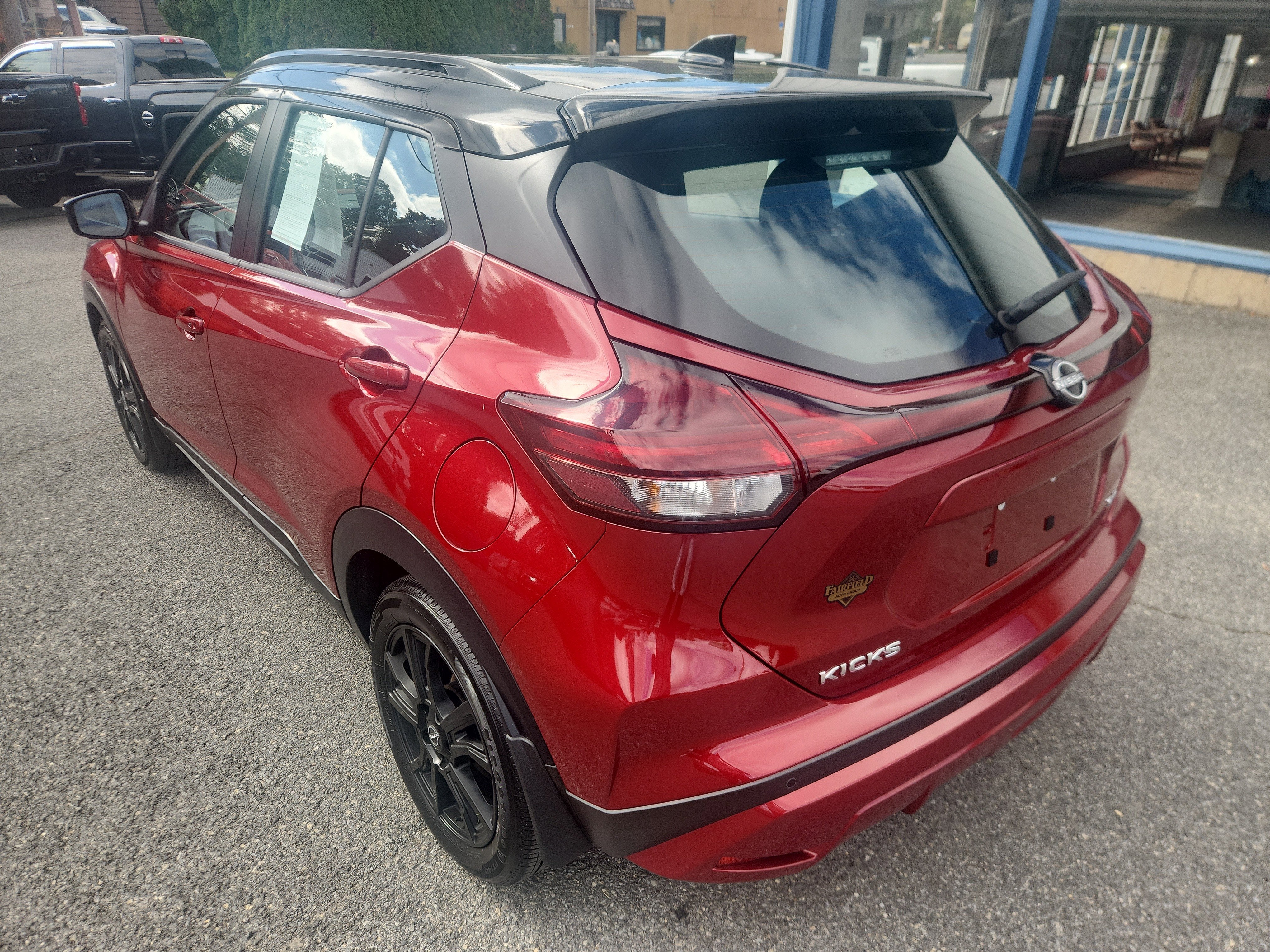 2024 Nissan Kicks SR