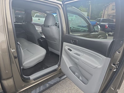 2014 Toyota Tacoma Base