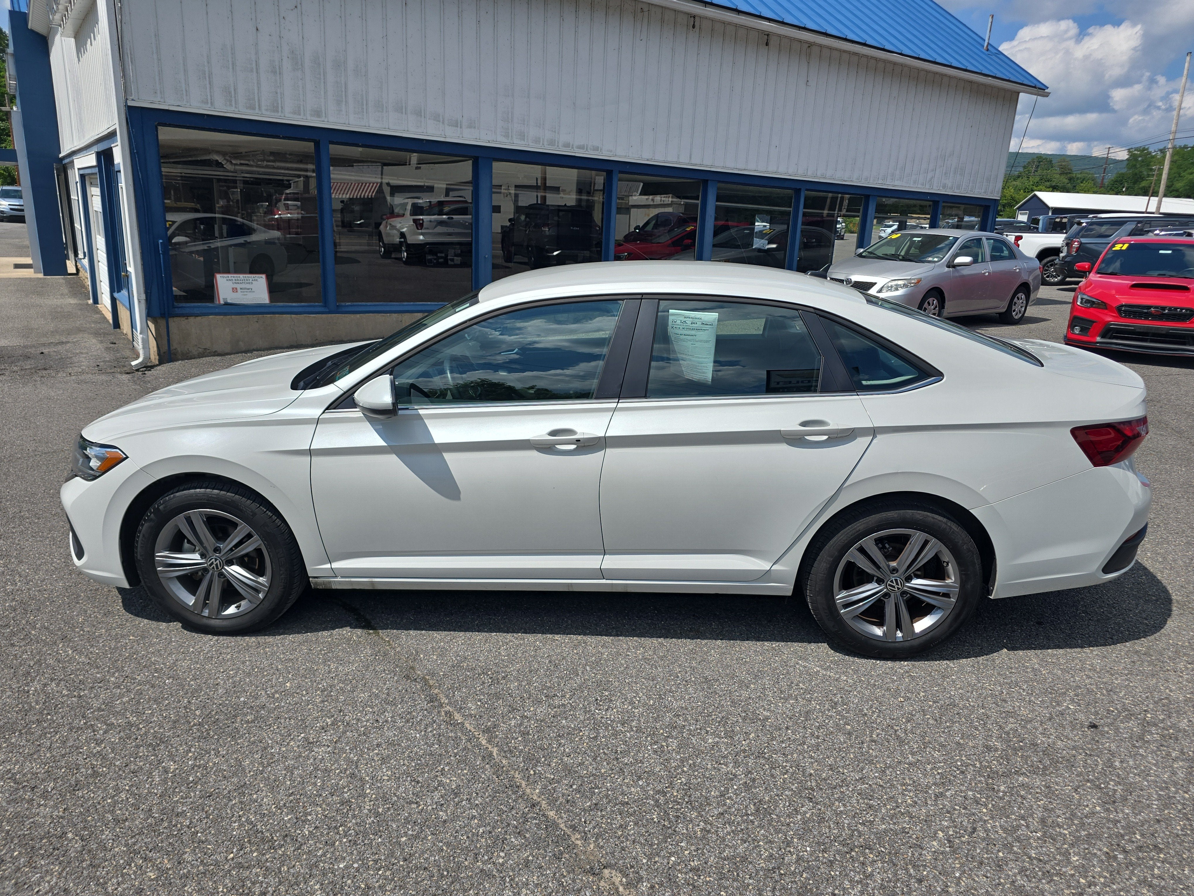 2023 Volkswagen Jetta SE