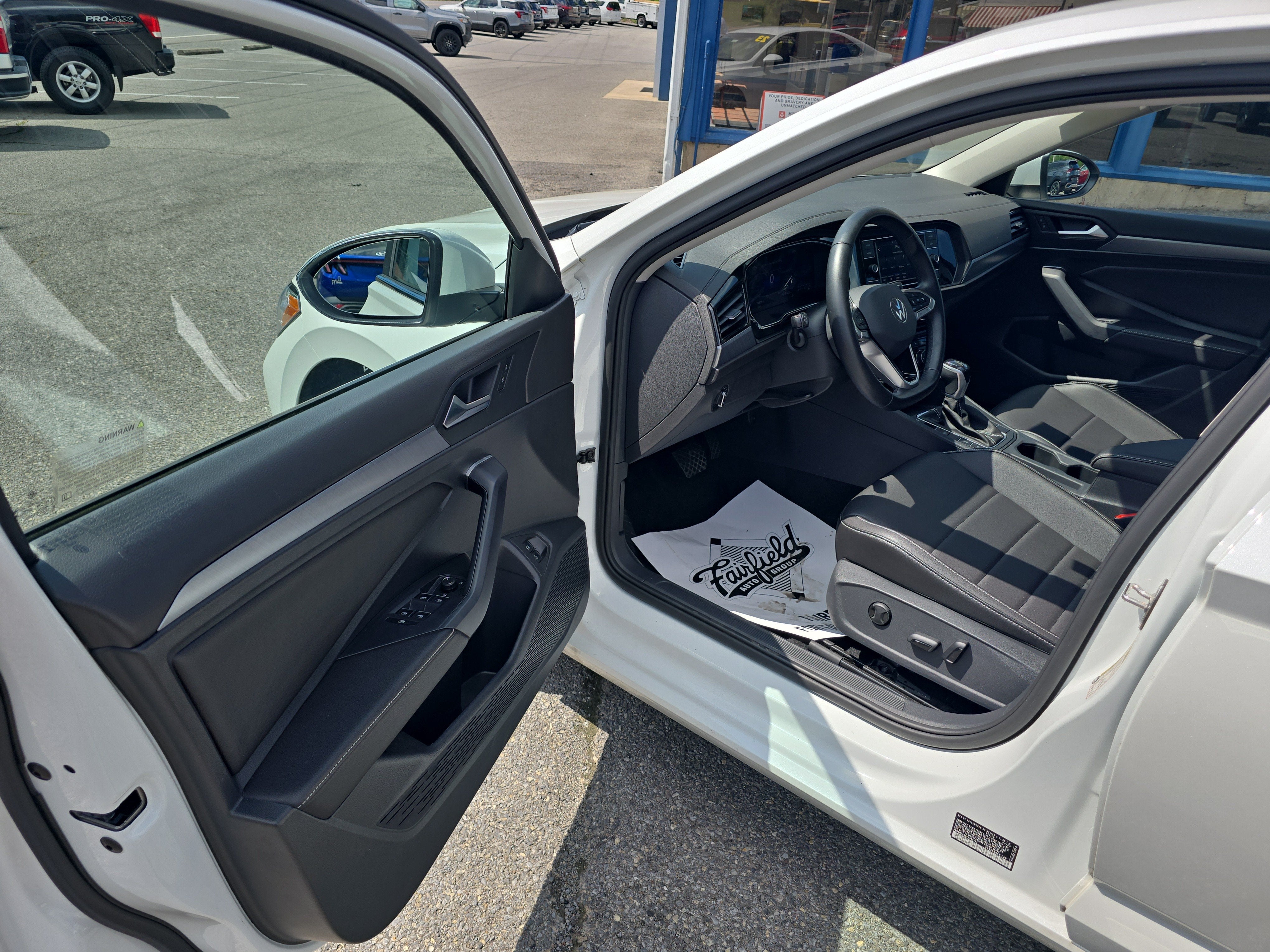 2023 Volkswagen Jetta SE