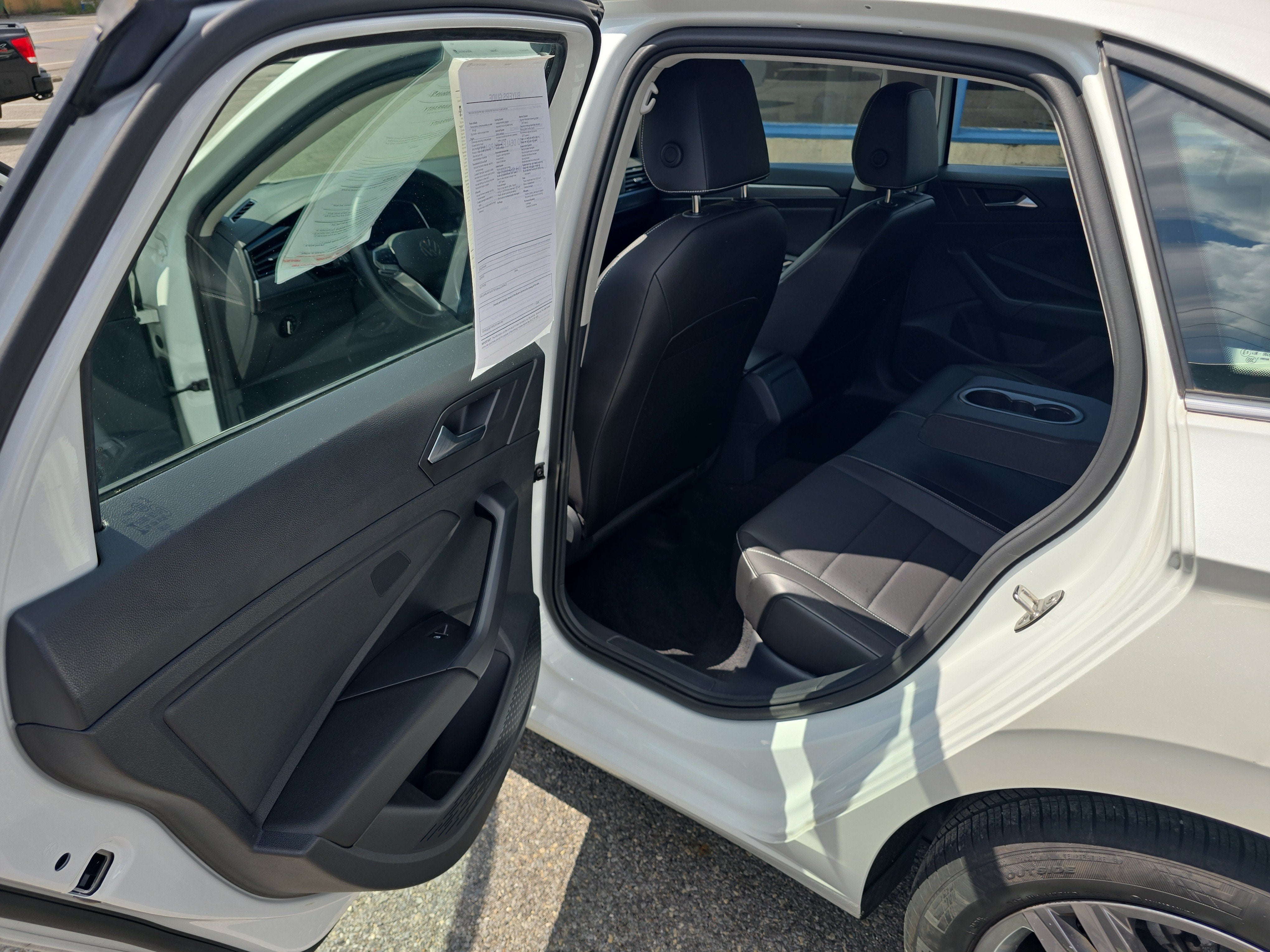 2023 Volkswagen Jetta SE
