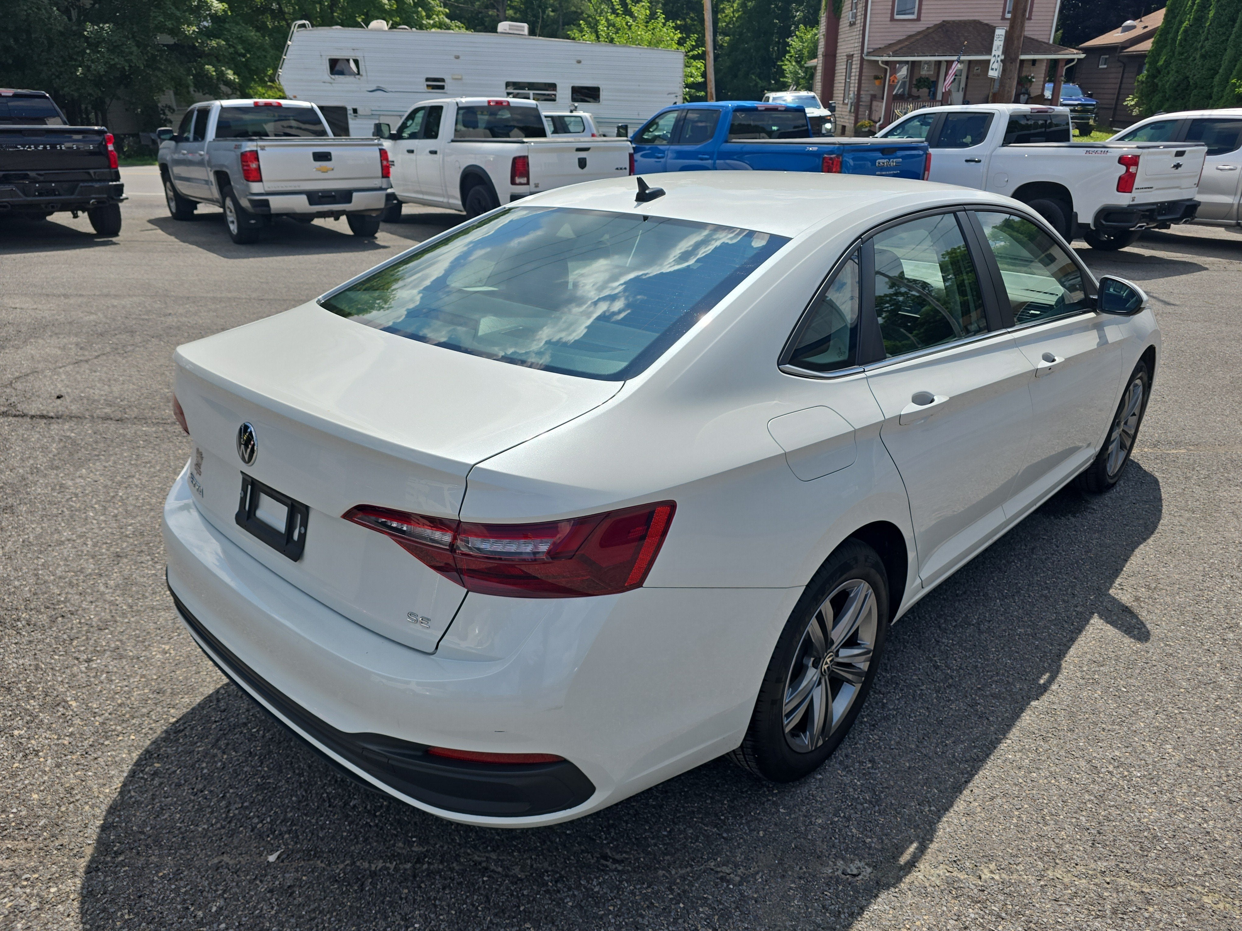 2023 Volkswagen Jetta SE