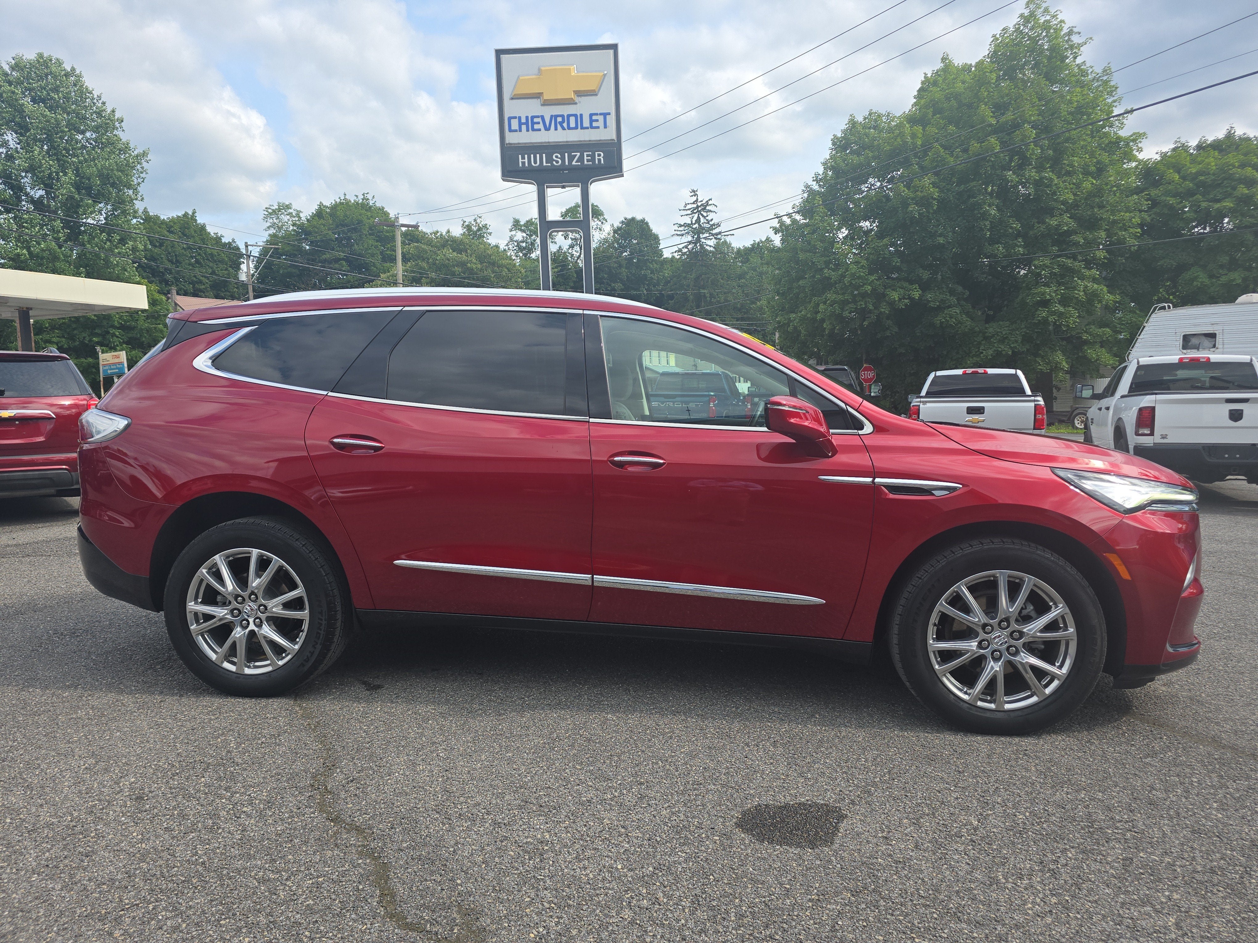 2023 Buick Enclave Premium