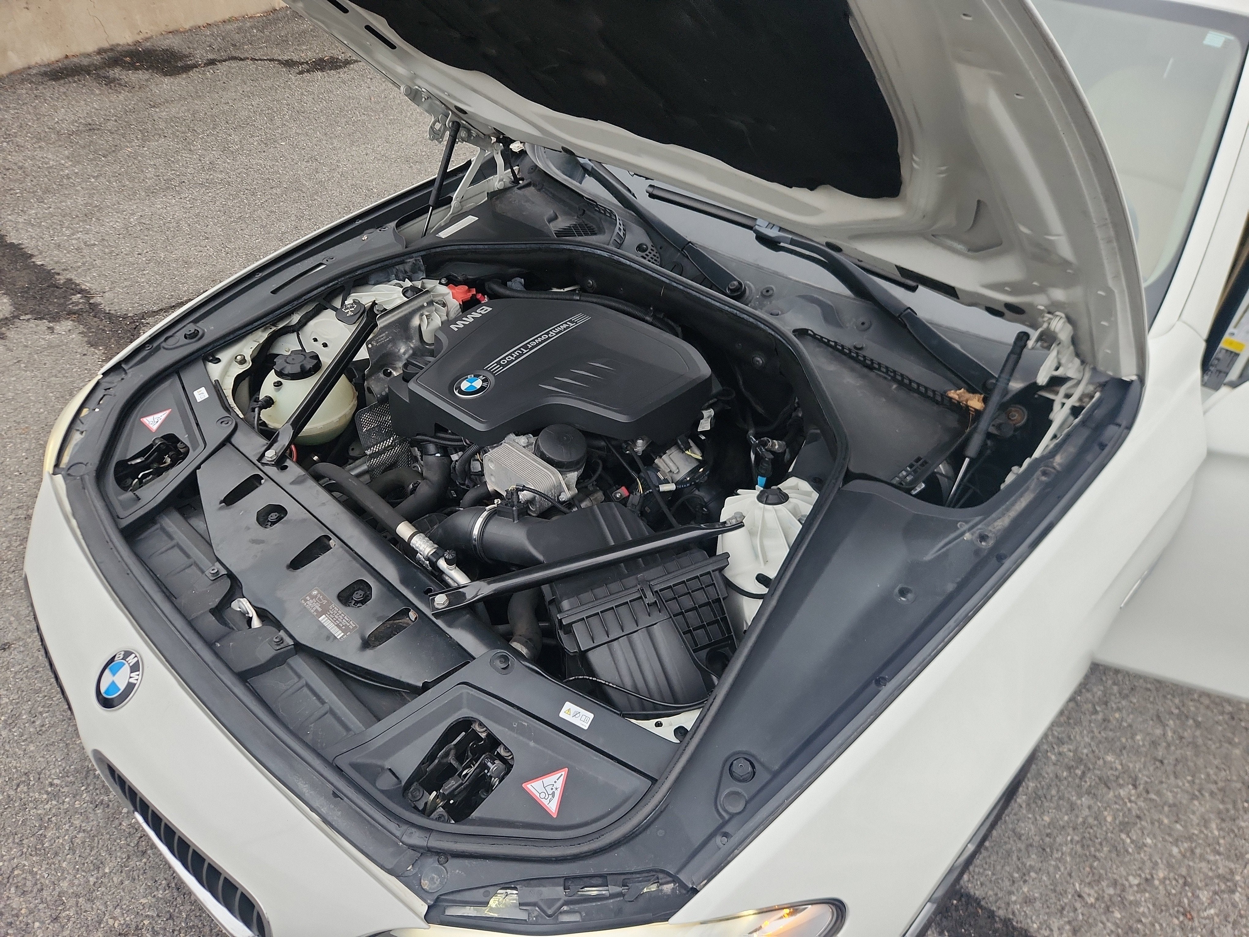 2012 BMW 5 Series 528i xDrive