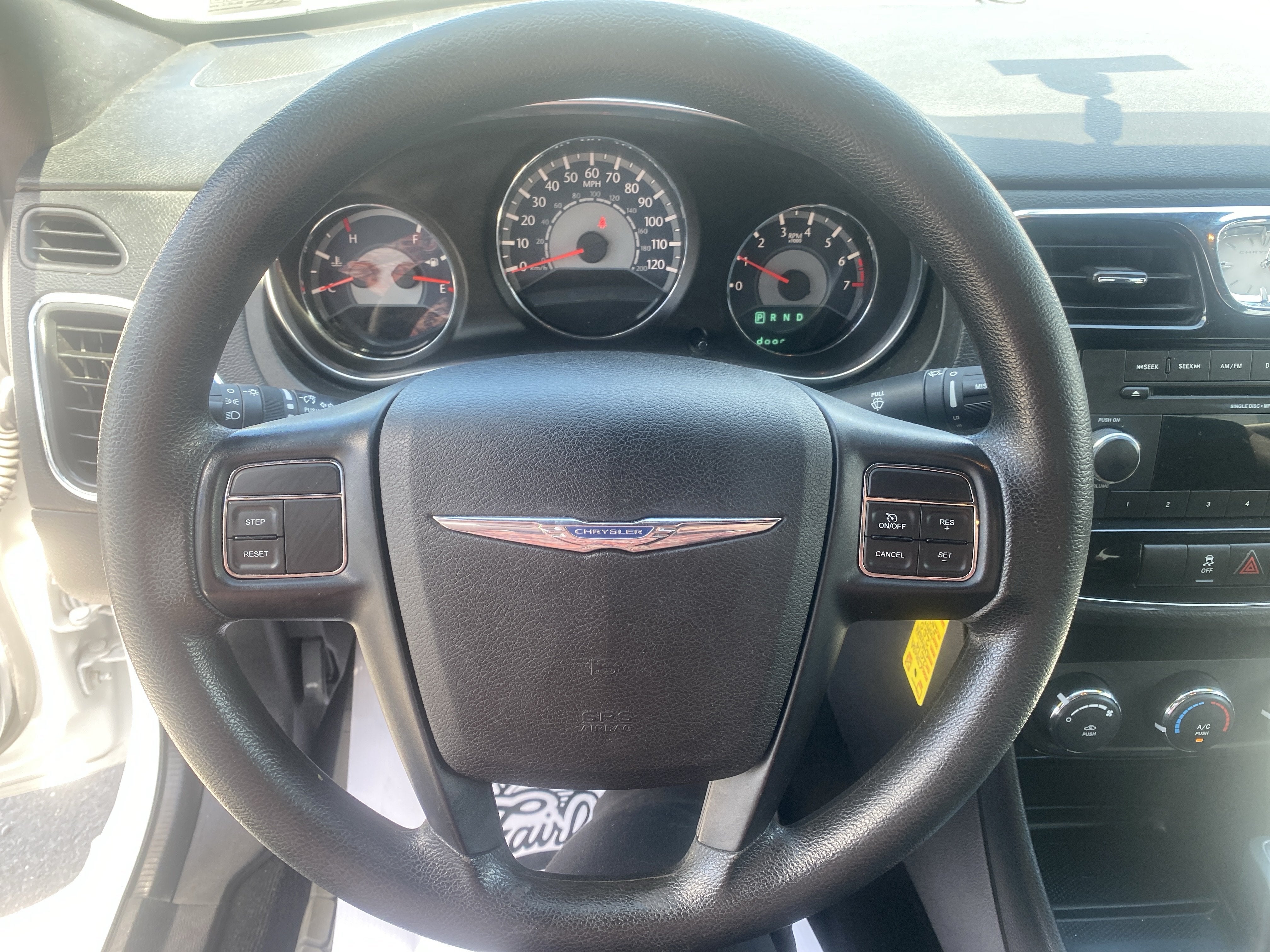 2014 Chrysler 200 LX