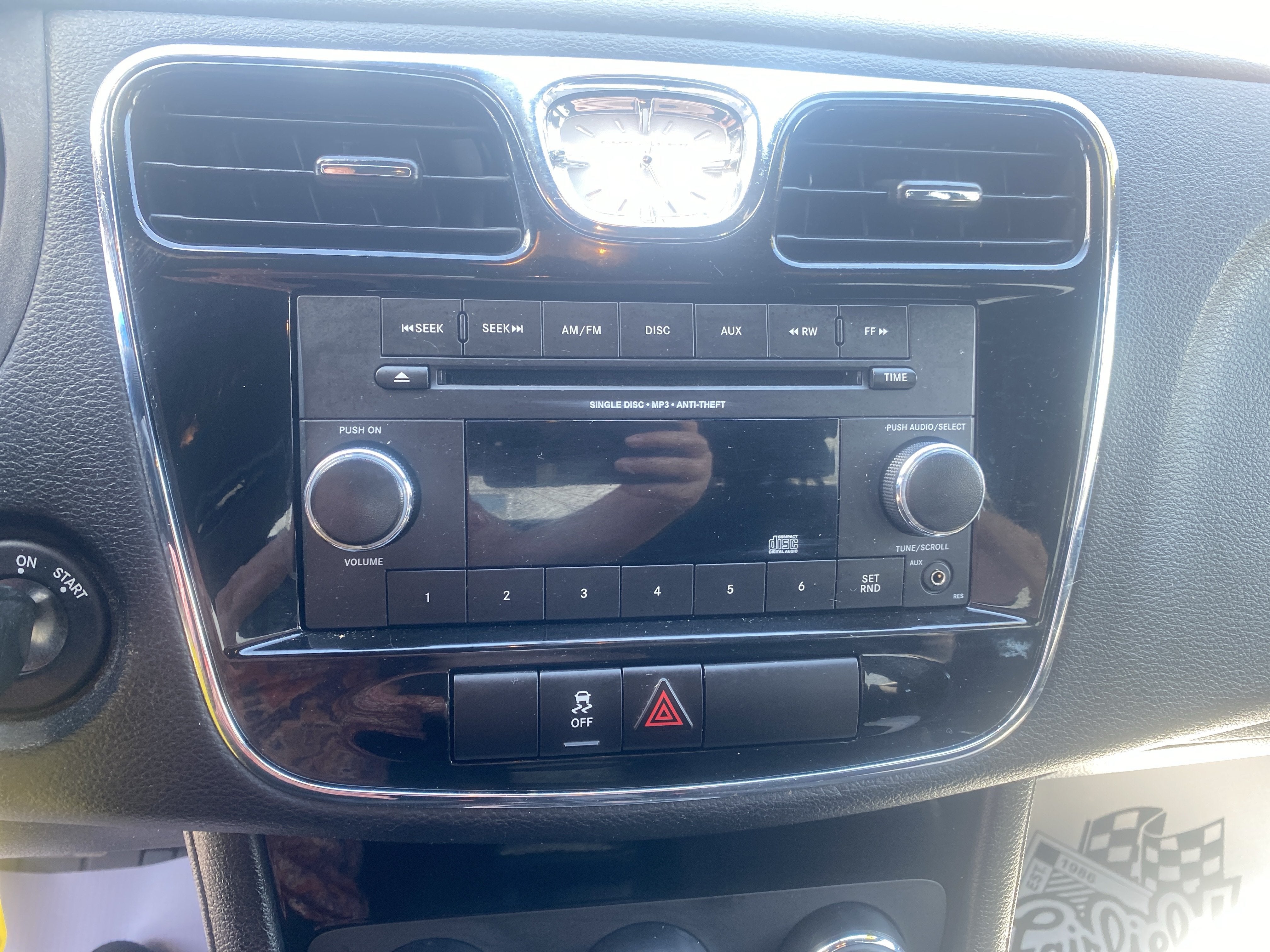 2014 Chrysler 200 LX