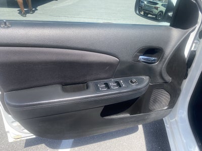 2014 Chrysler 200 LX