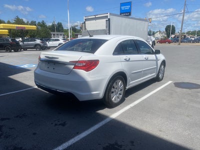 2014 Chrysler 200 LX