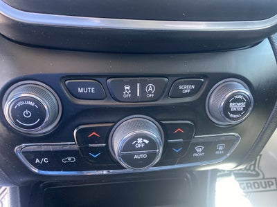 2023 Jeep Cherokee Altitude Lux 4x4