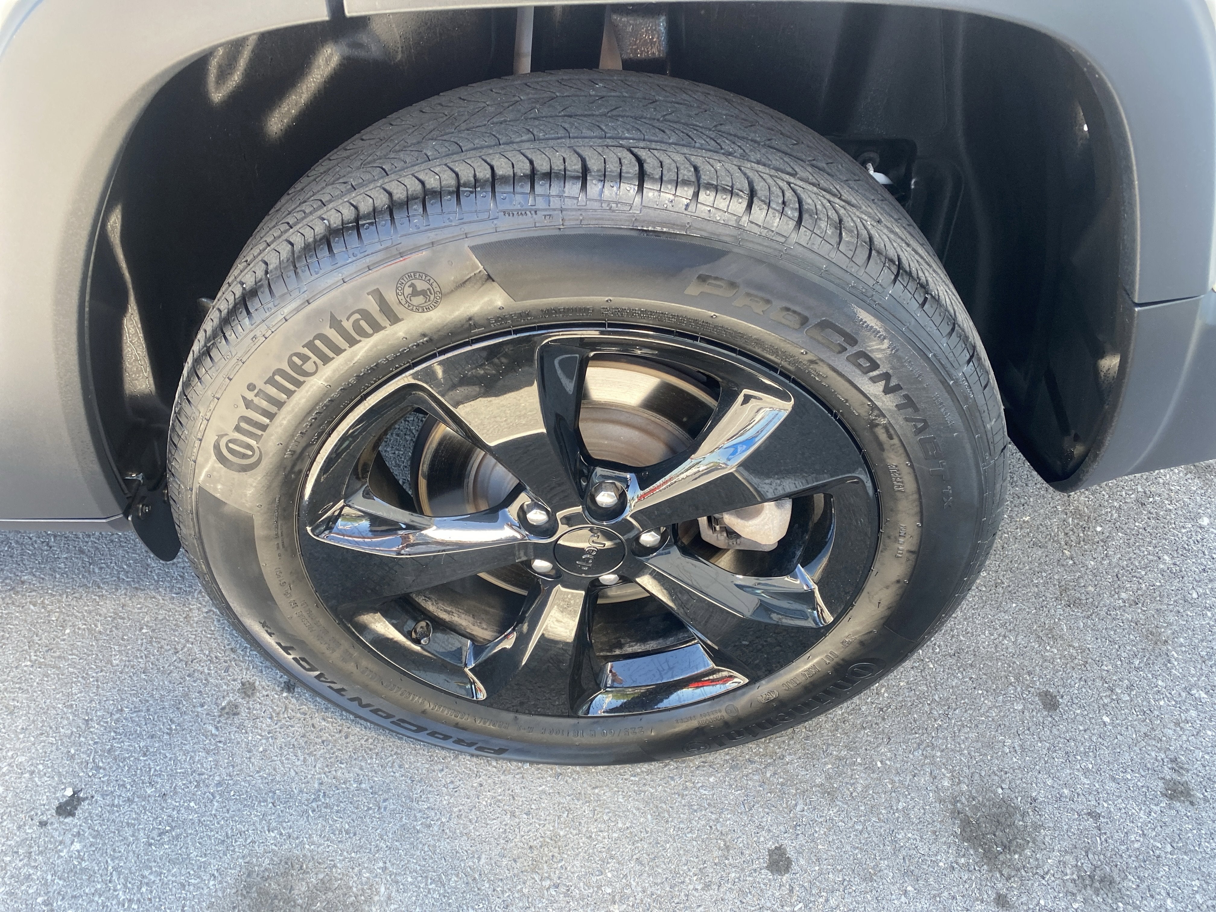 2023 Jeep Cherokee Altitude Lux 4x4