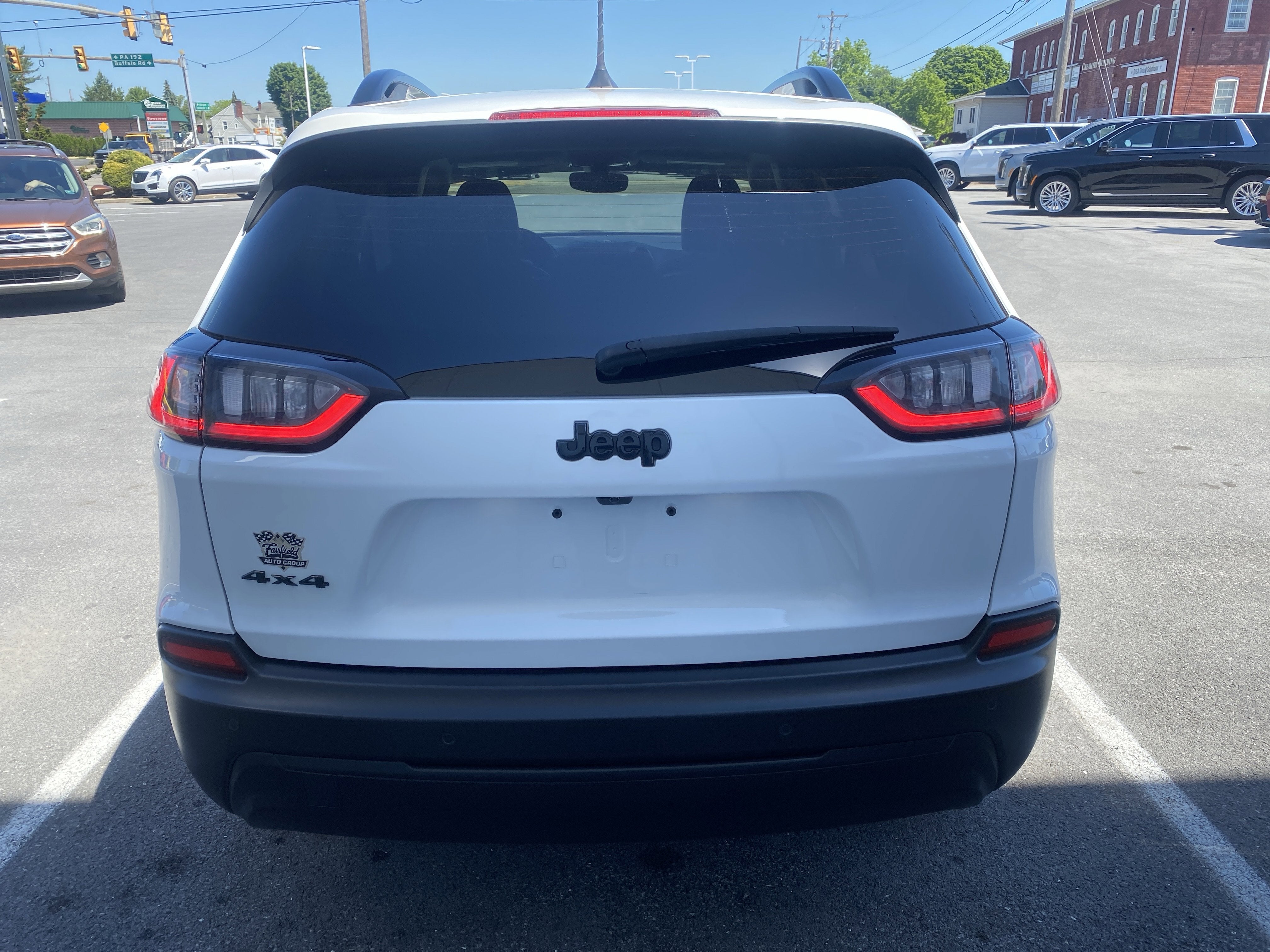 2023 Jeep Cherokee Altitude Lux 4x4