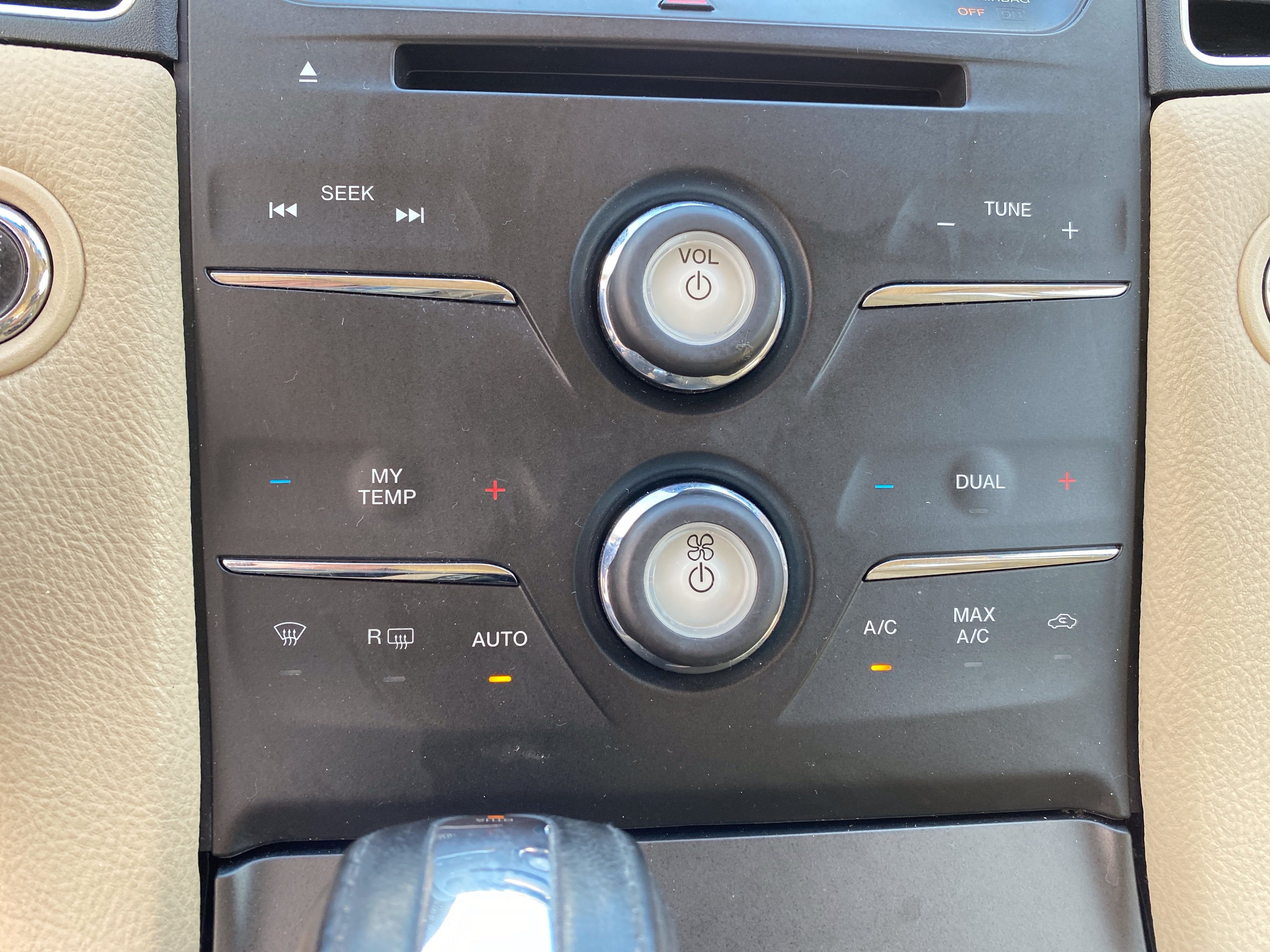 2015 Ford Taurus Limited