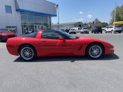 2001 Chevrolet Corvette Base
