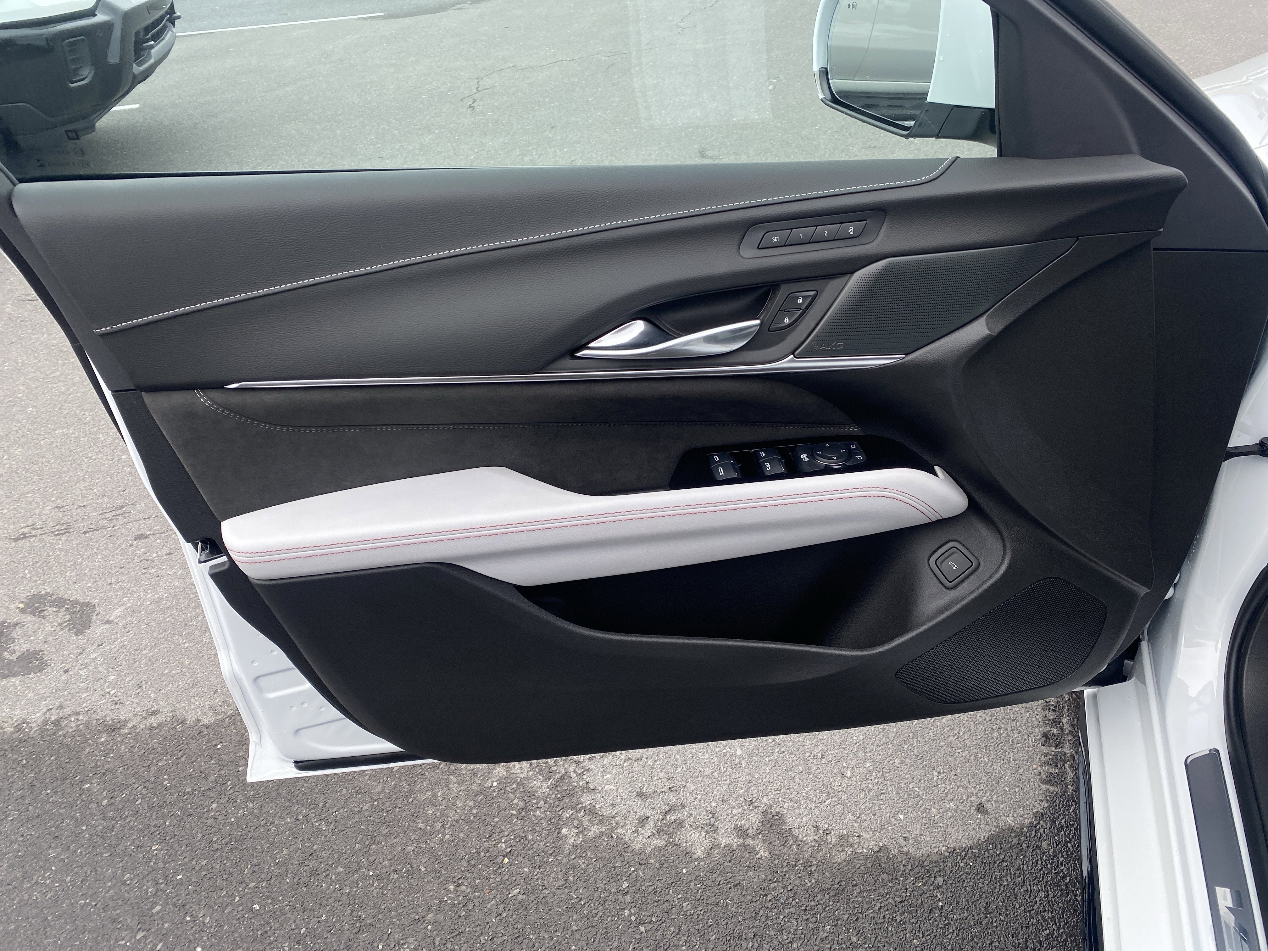 2025 Cadillac CT4-V V-Series Blackwing