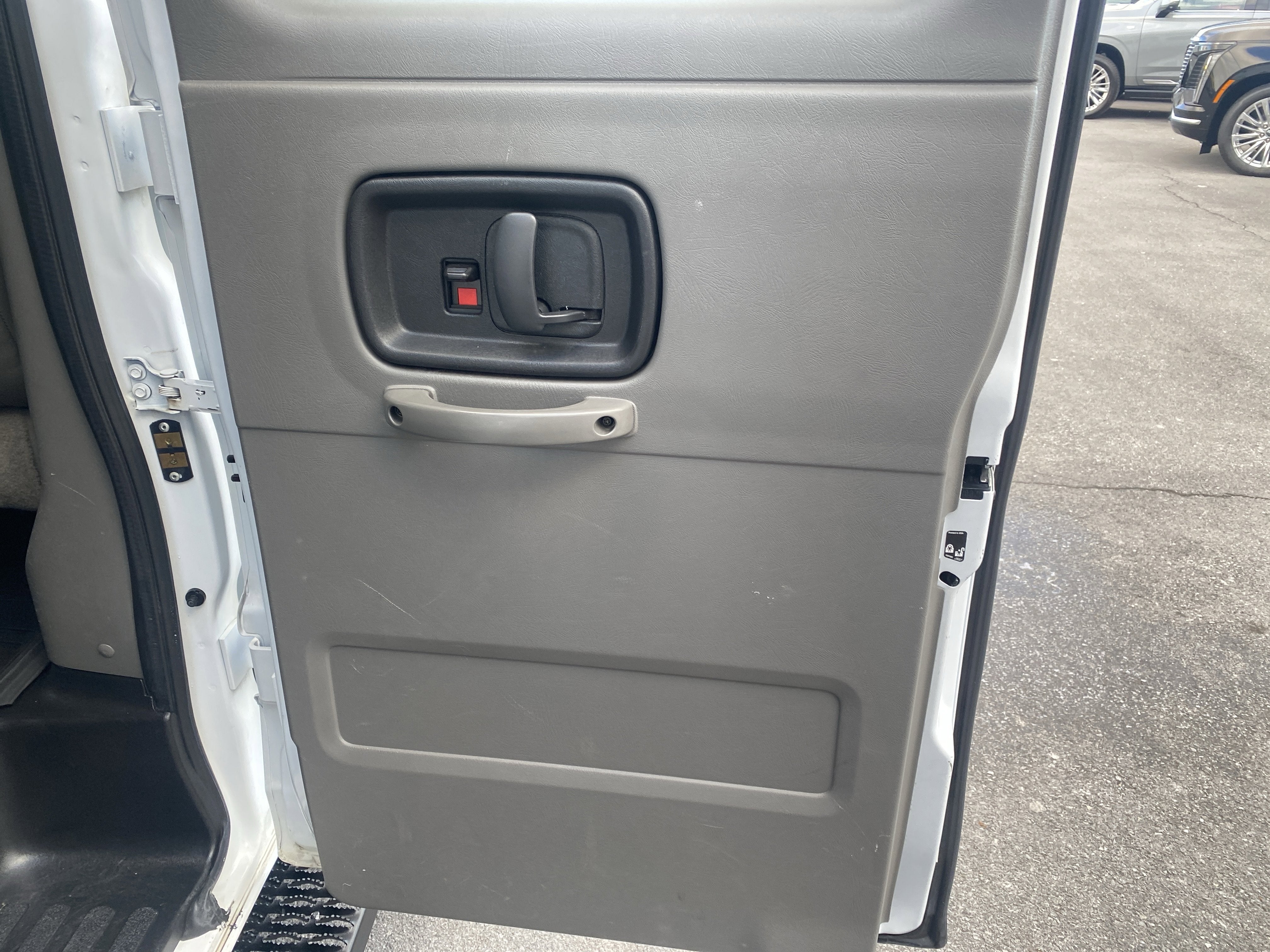 2019 Chevrolet Express Passenger 2500 LT