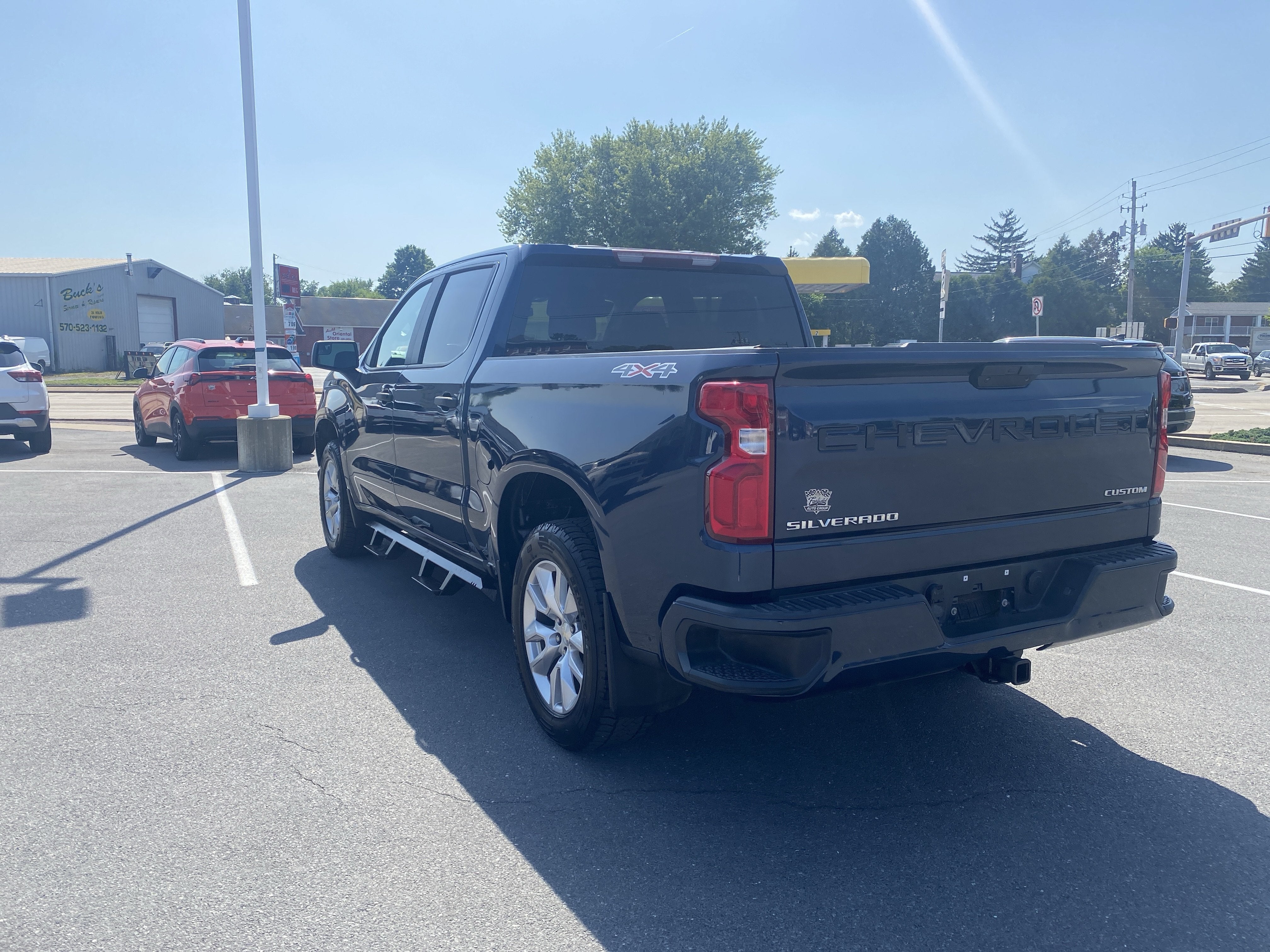 2020 Chevrolet Silverado 1500 Custom