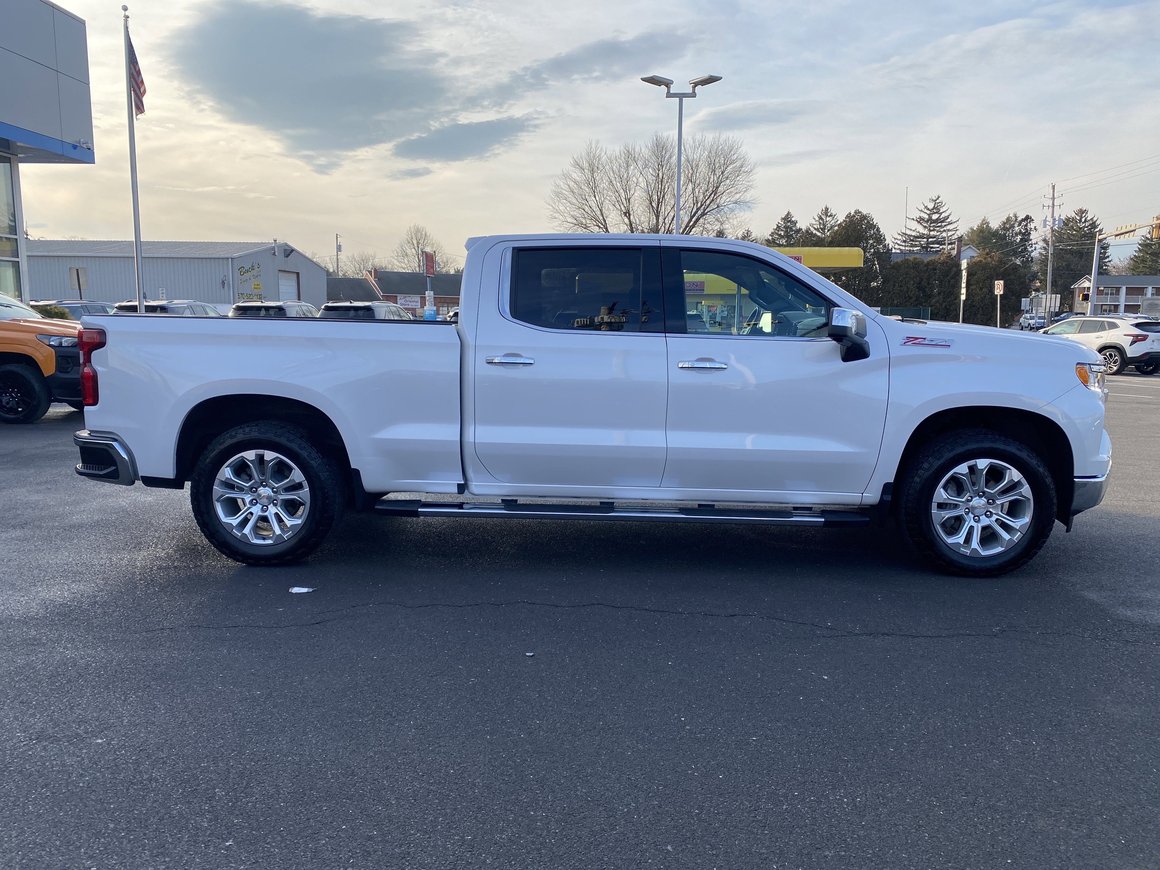 2024 Chevrolet Silverado 1500 LTZ