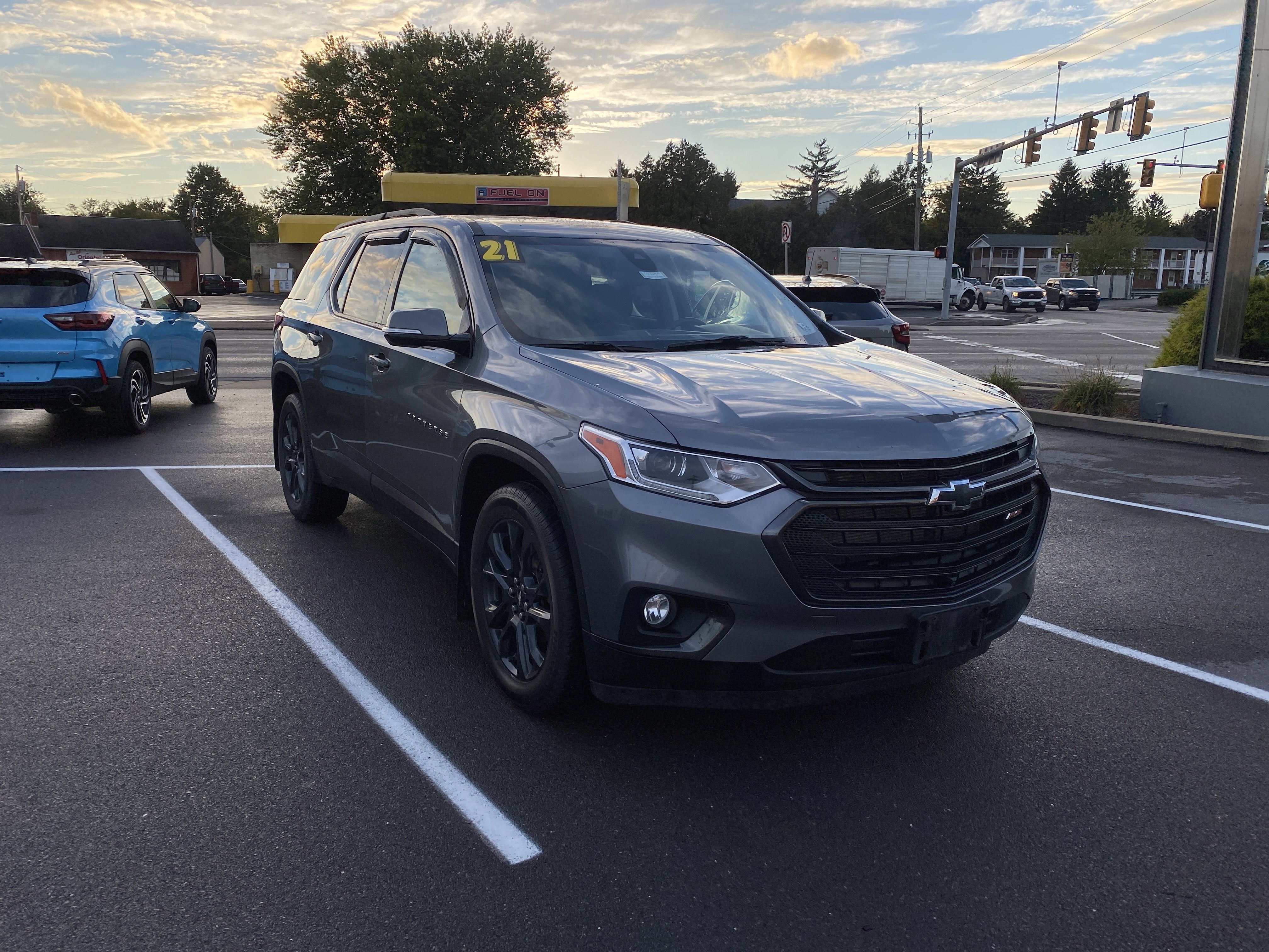2021 Chevrolet Traverse RS