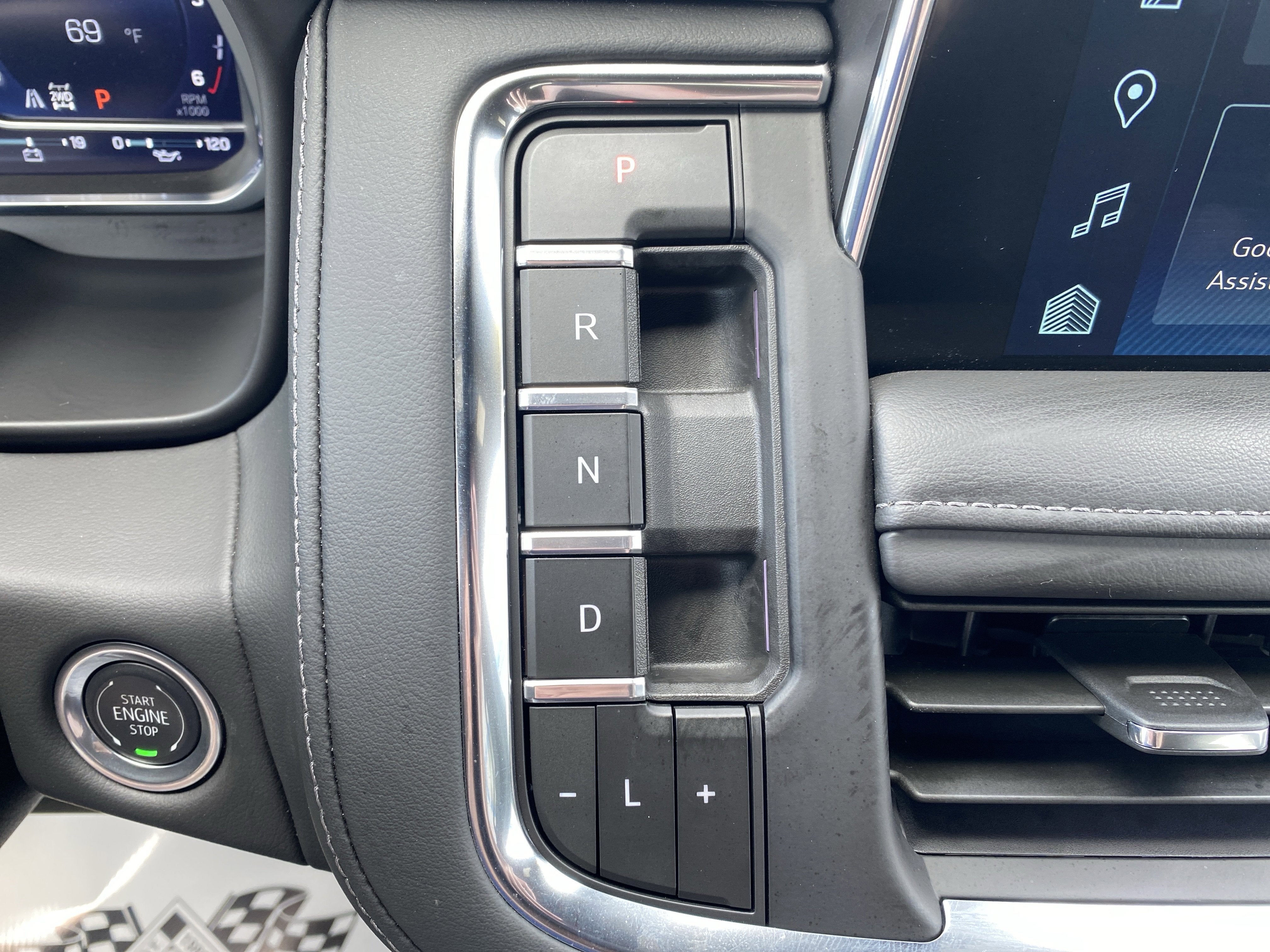 2024 Chevrolet Suburban Z71