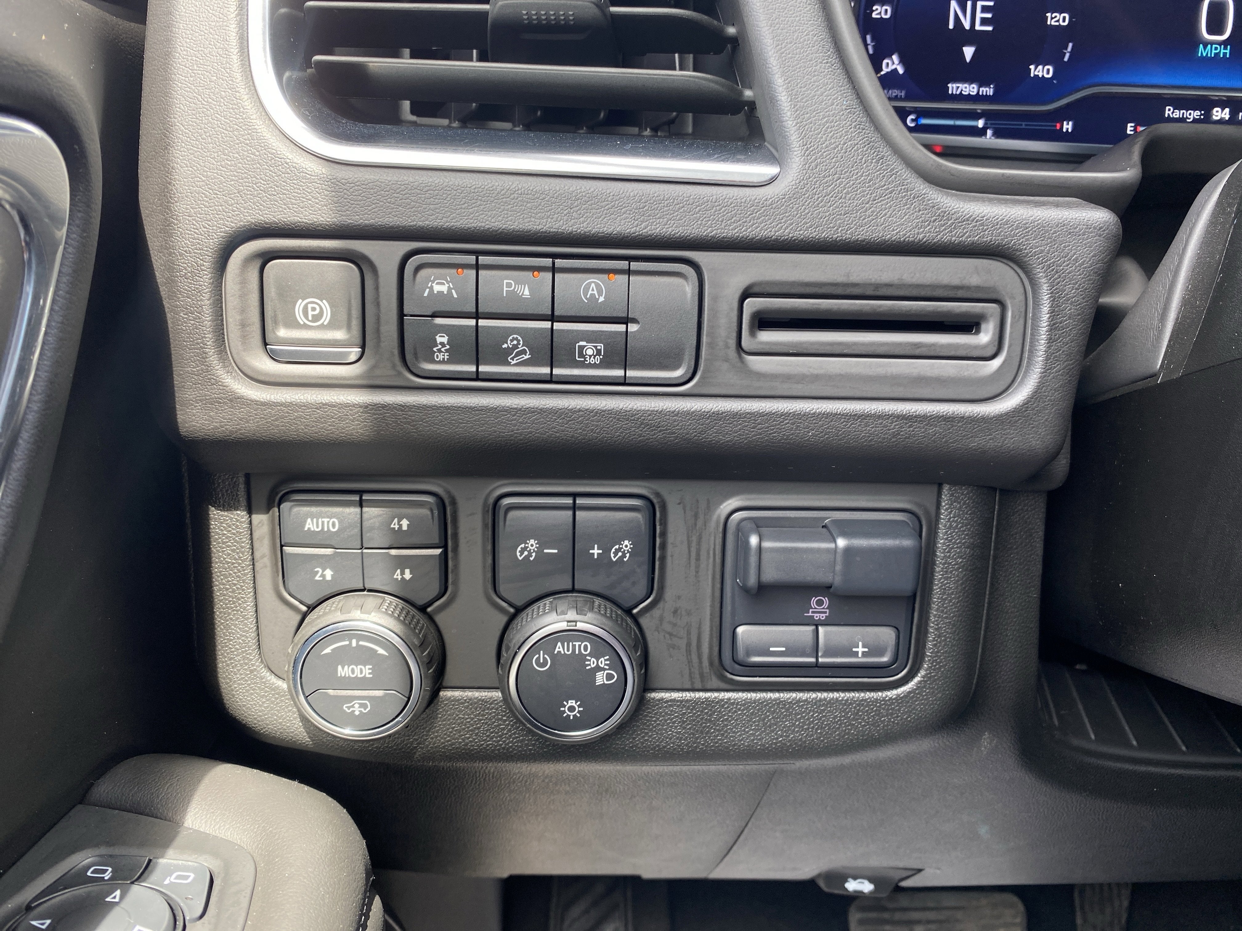 2024 Chevrolet Suburban Z71