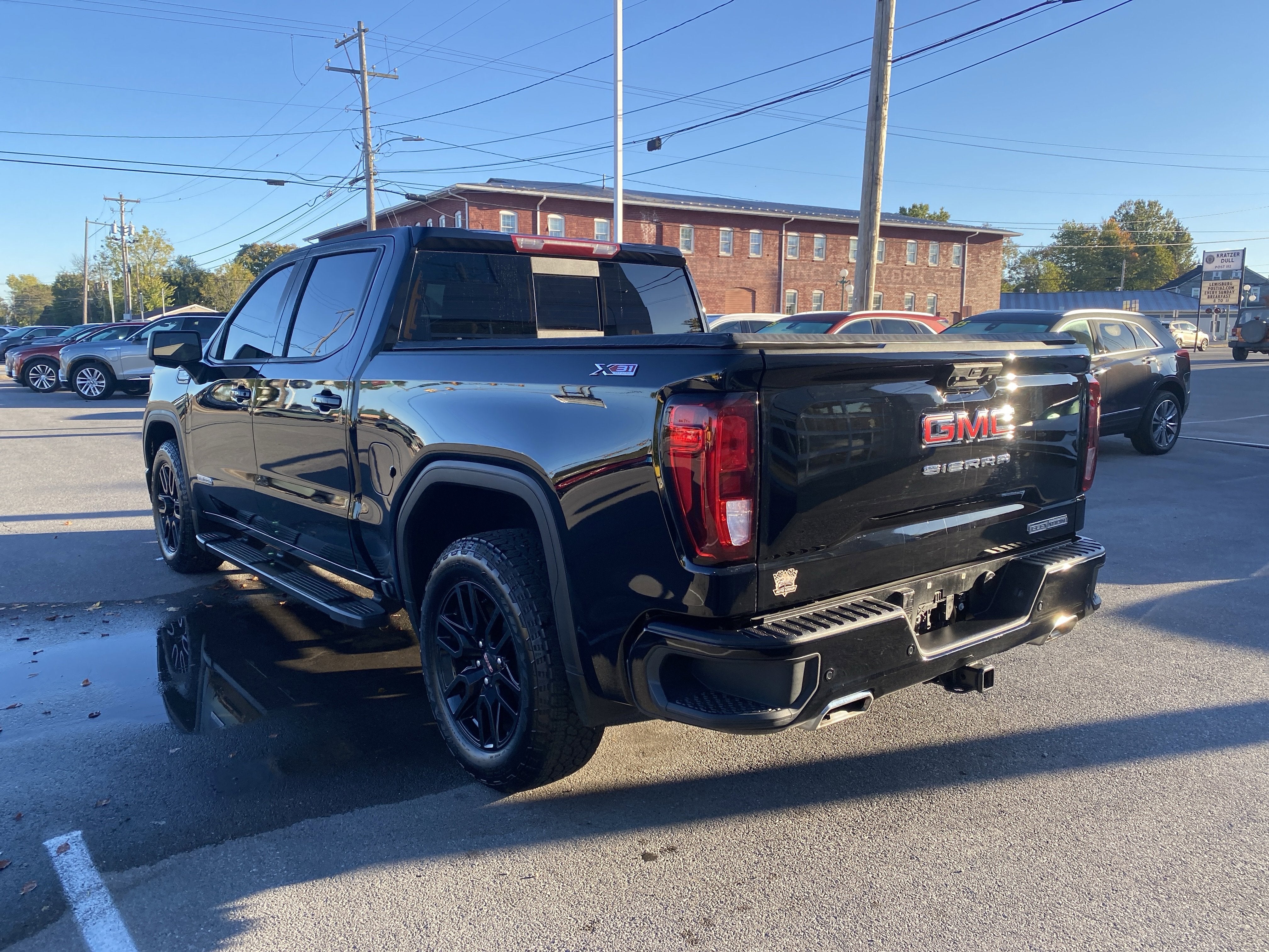 2025 GMC Sierra 1500 Elevation