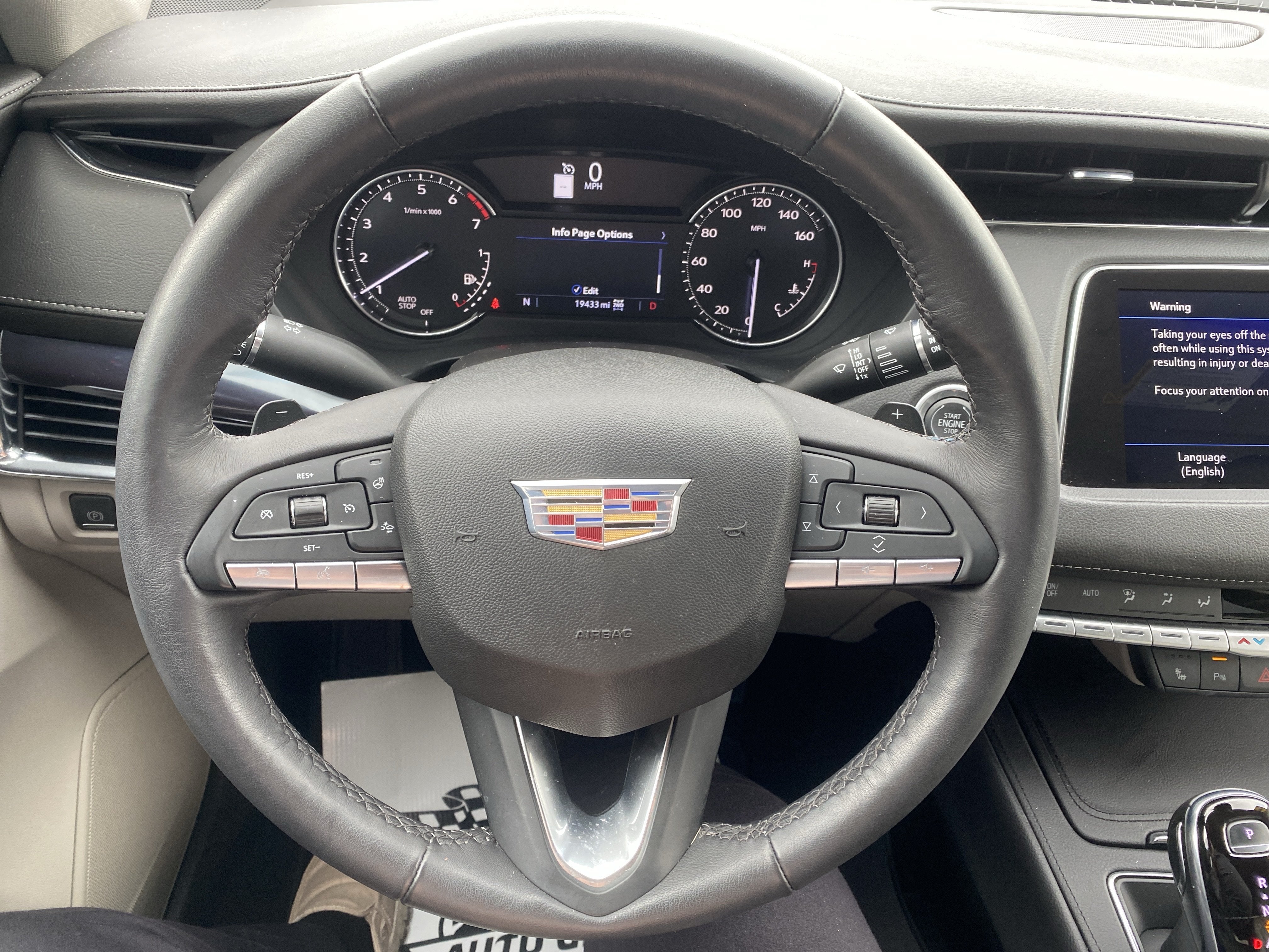 2023 Cadillac XT4 Luxury