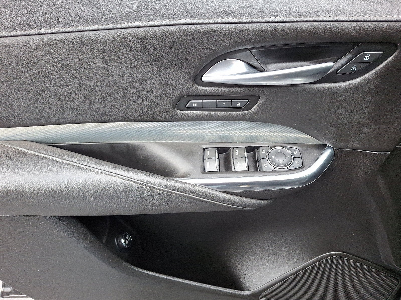 2022 Cadillac XT4 Premium Luxury