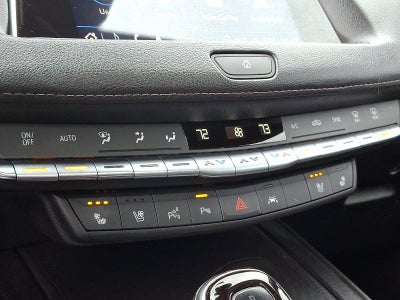 2022 Cadillac XT4 Premium Luxury