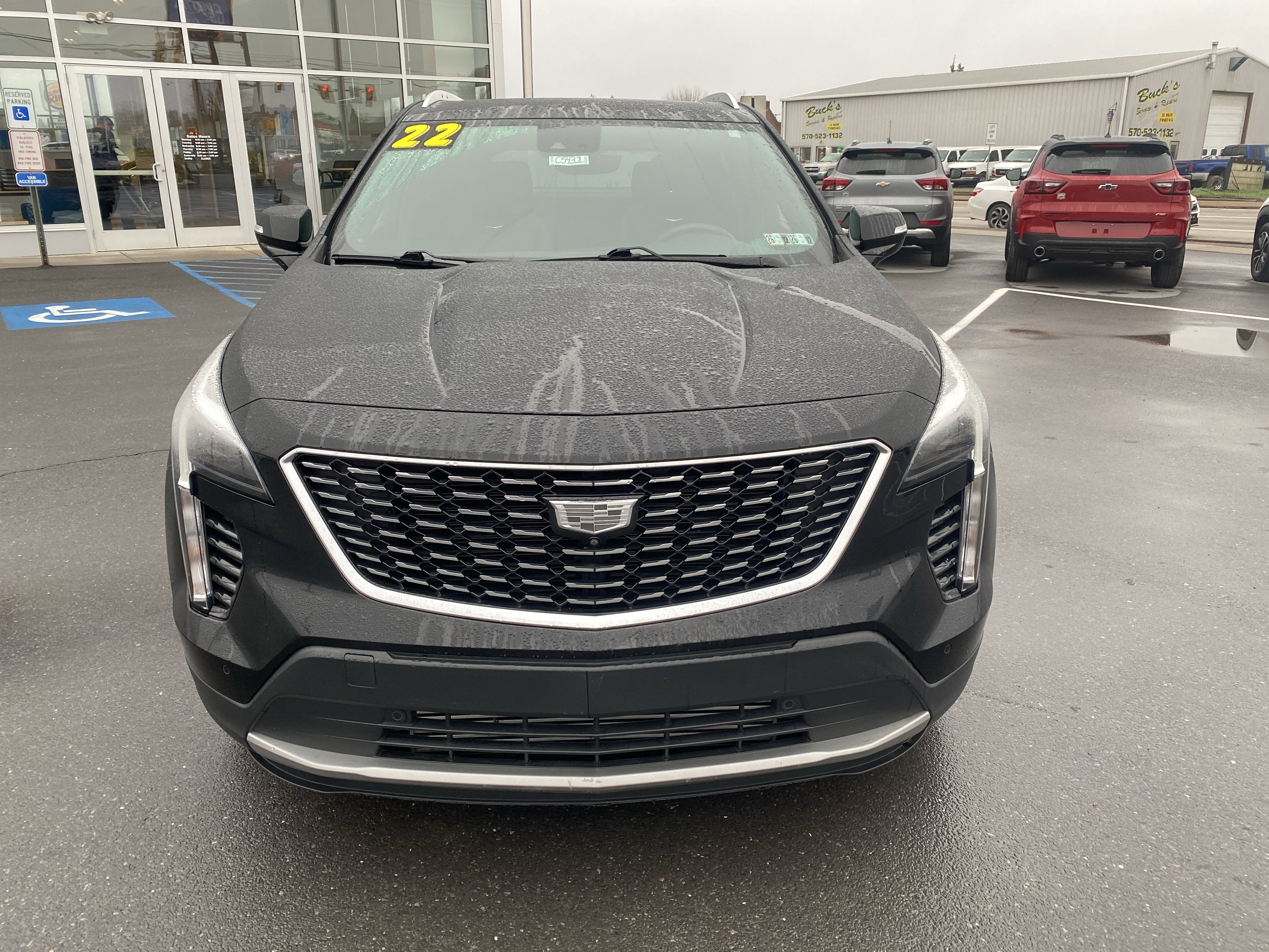 2022 Cadillac XT4 Premium Luxury