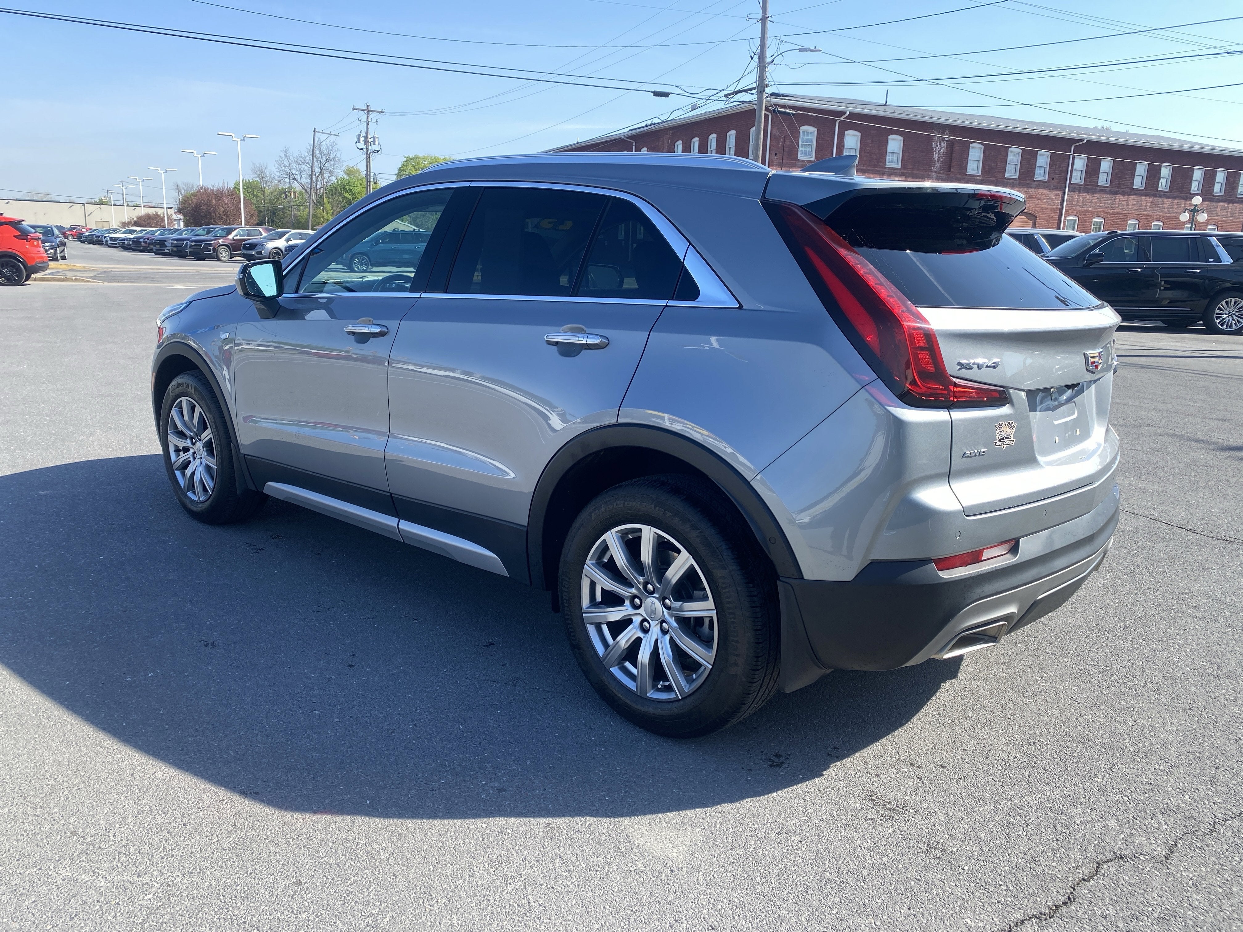 2023 Cadillac XT4 Premium Luxury