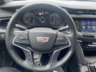 2023 Cadillac XT5 Premium Luxury