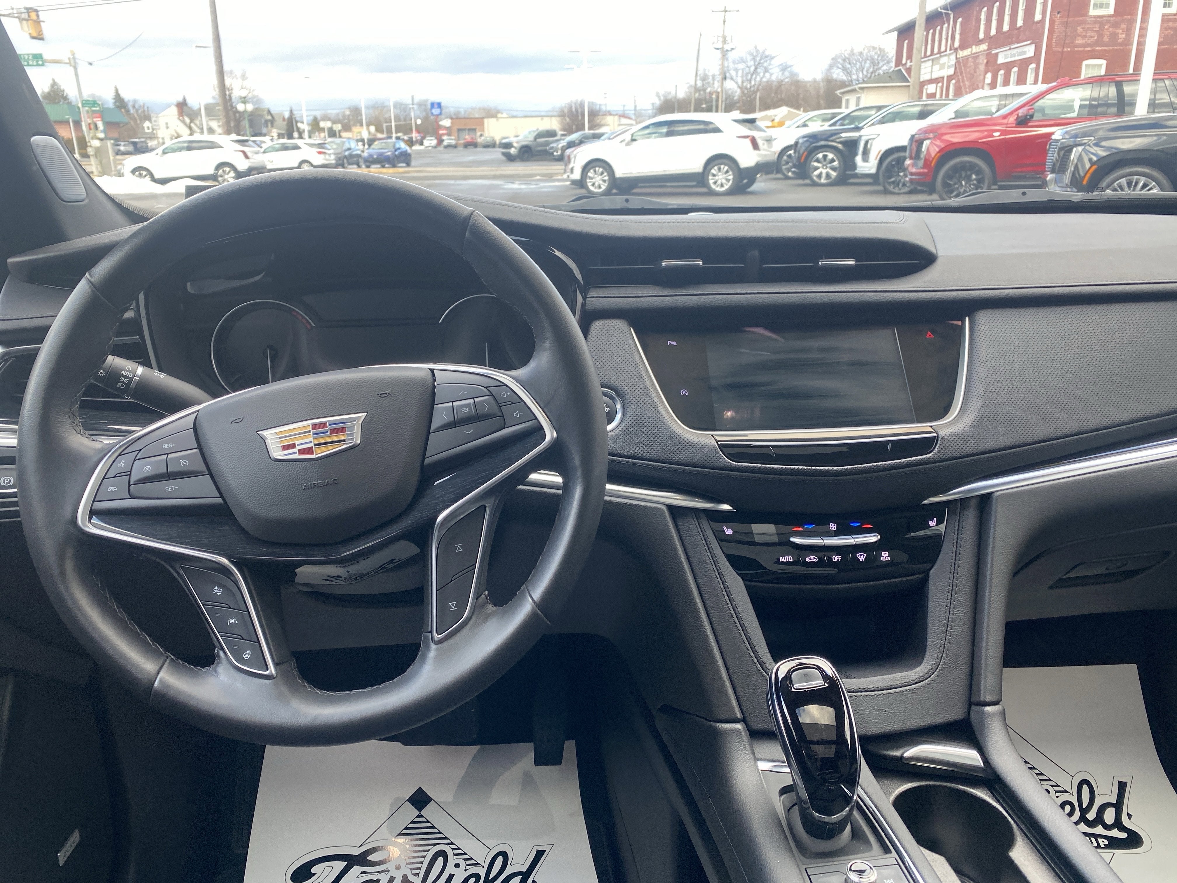 2023 Cadillac XT5 Premium Luxury