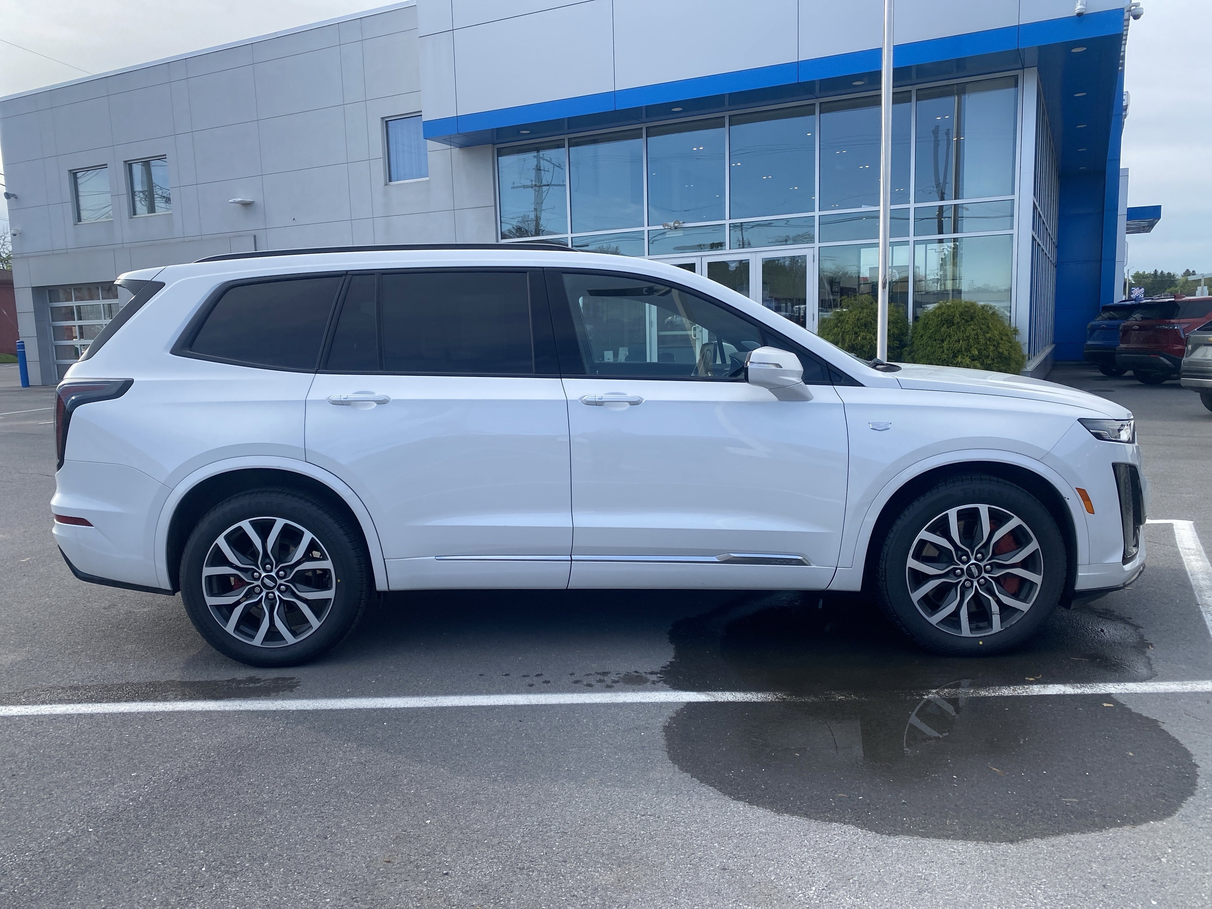 2024 Cadillac XT6 Sport