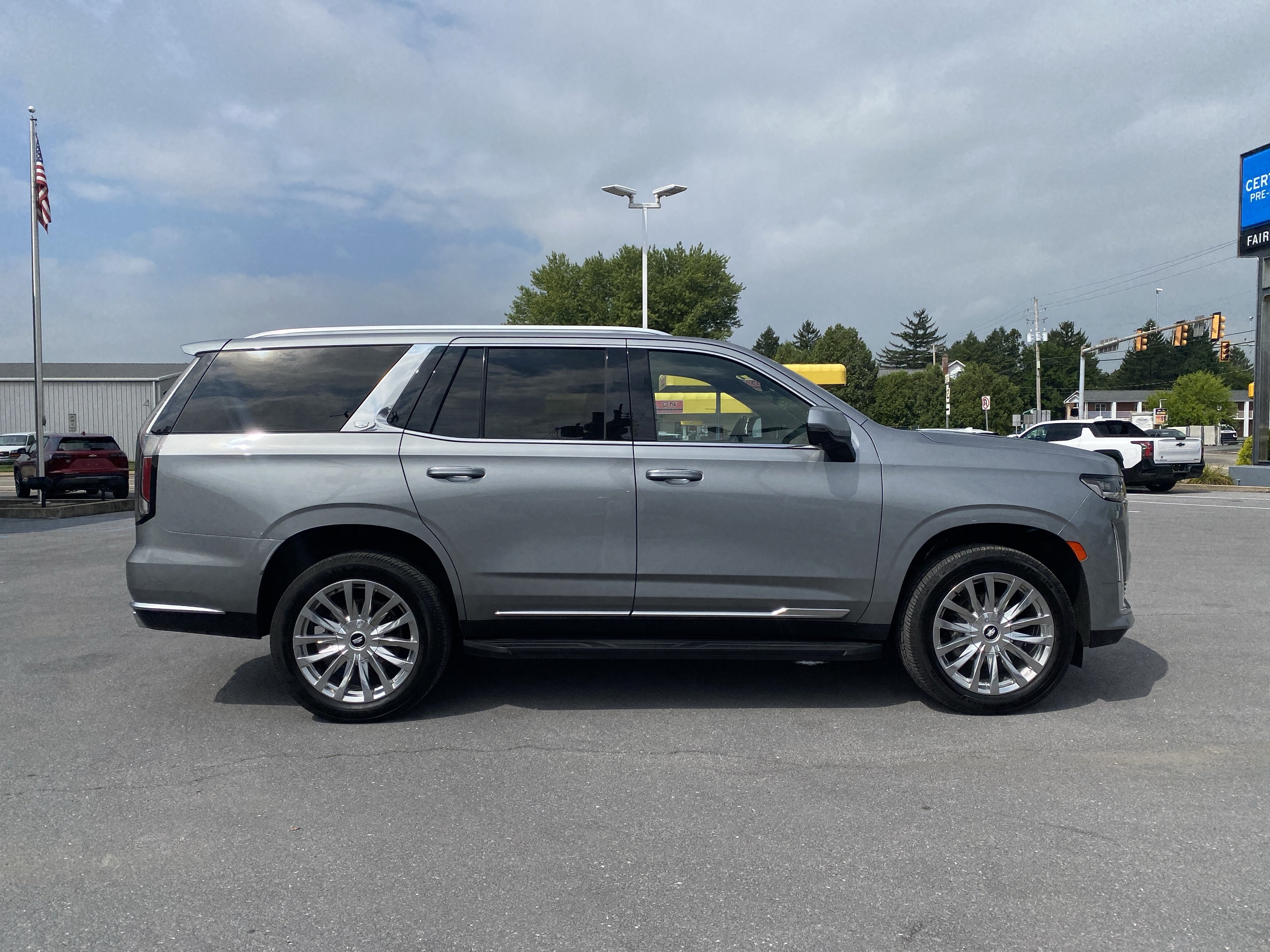 2023 Cadillac Escalade Premium Luxury