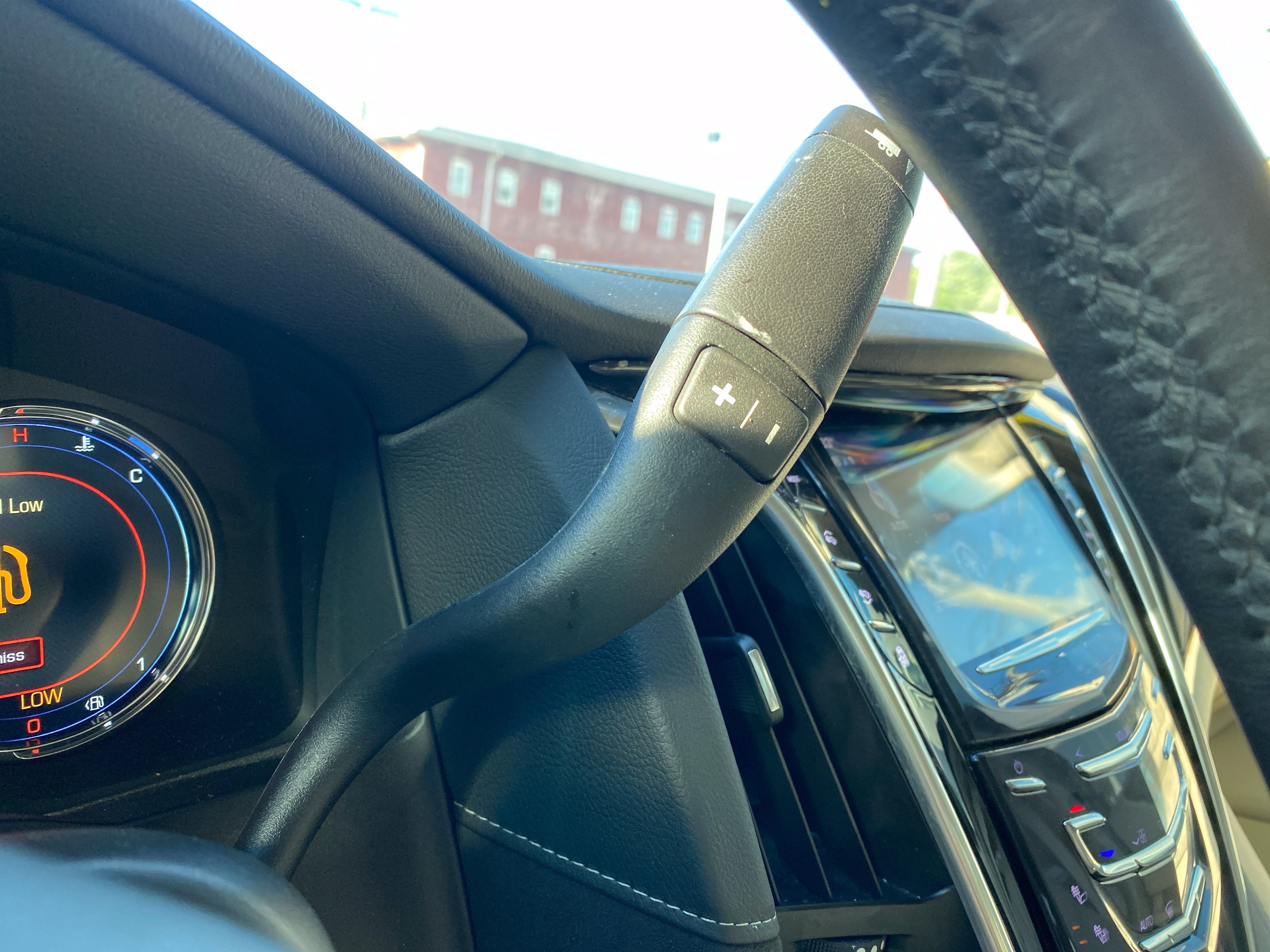 2020 Cadillac Escalade Premium Luxury