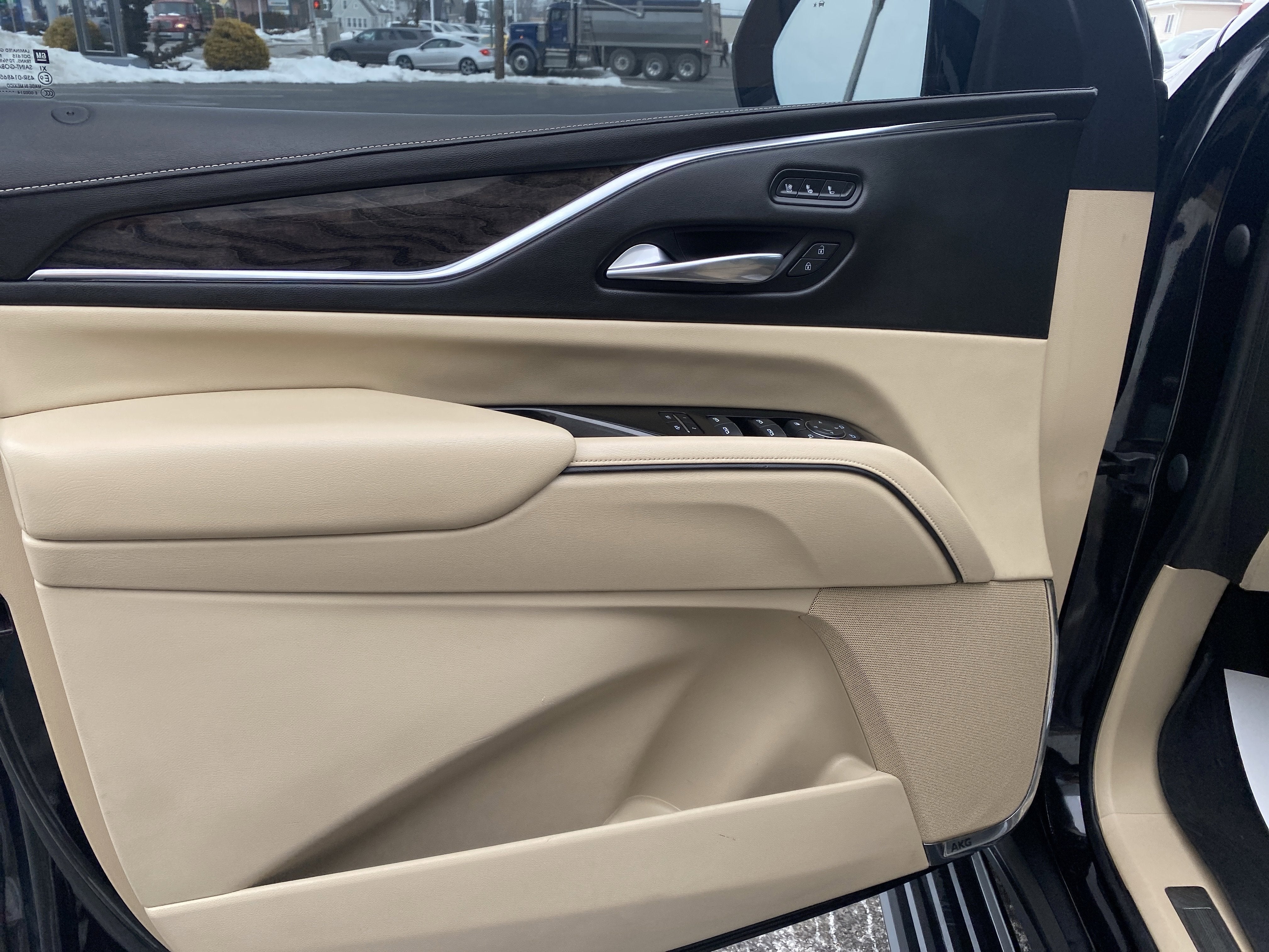 2021 Cadillac Escalade Premium Luxury