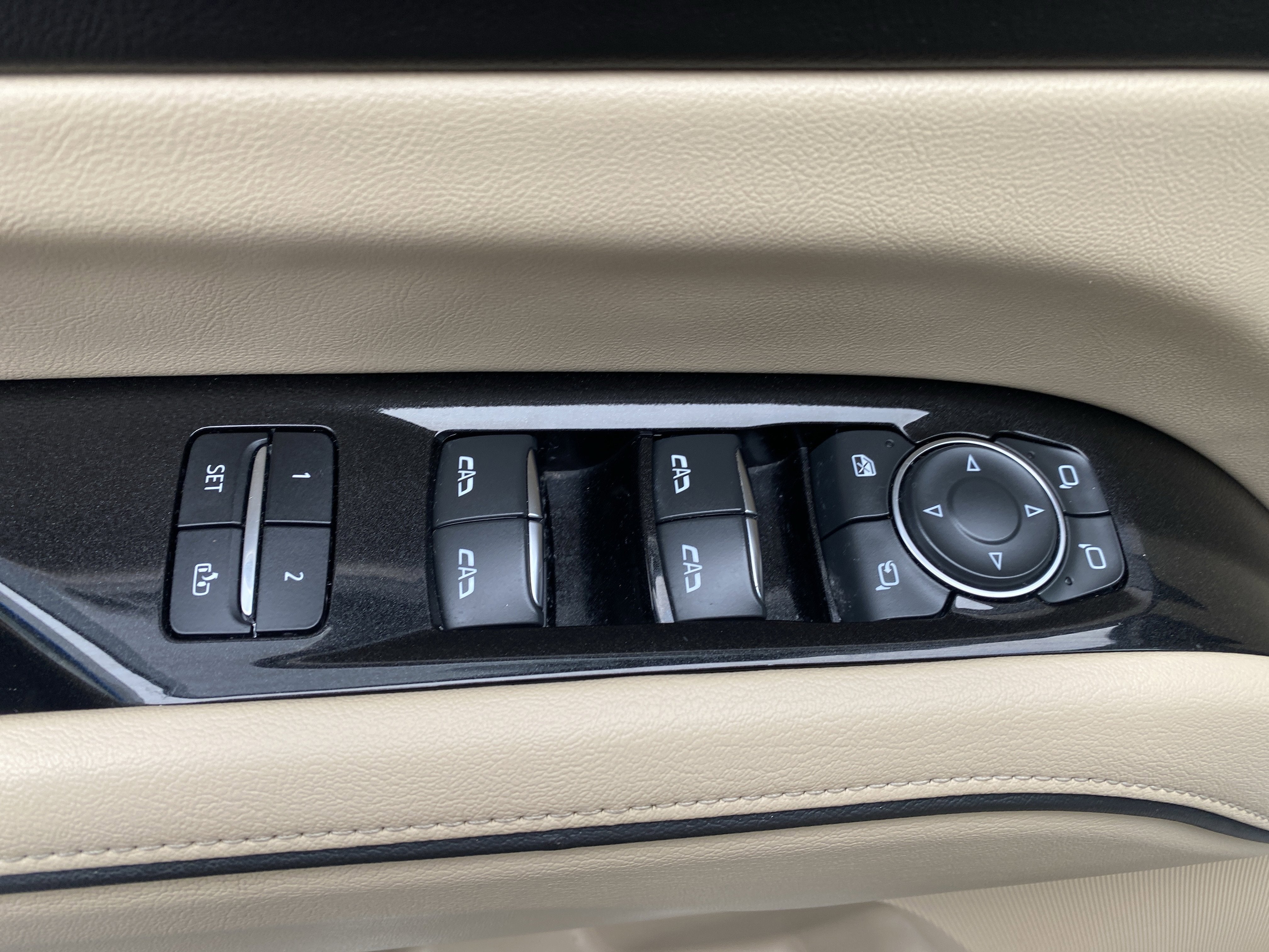 2021 Cadillac Escalade Premium Luxury