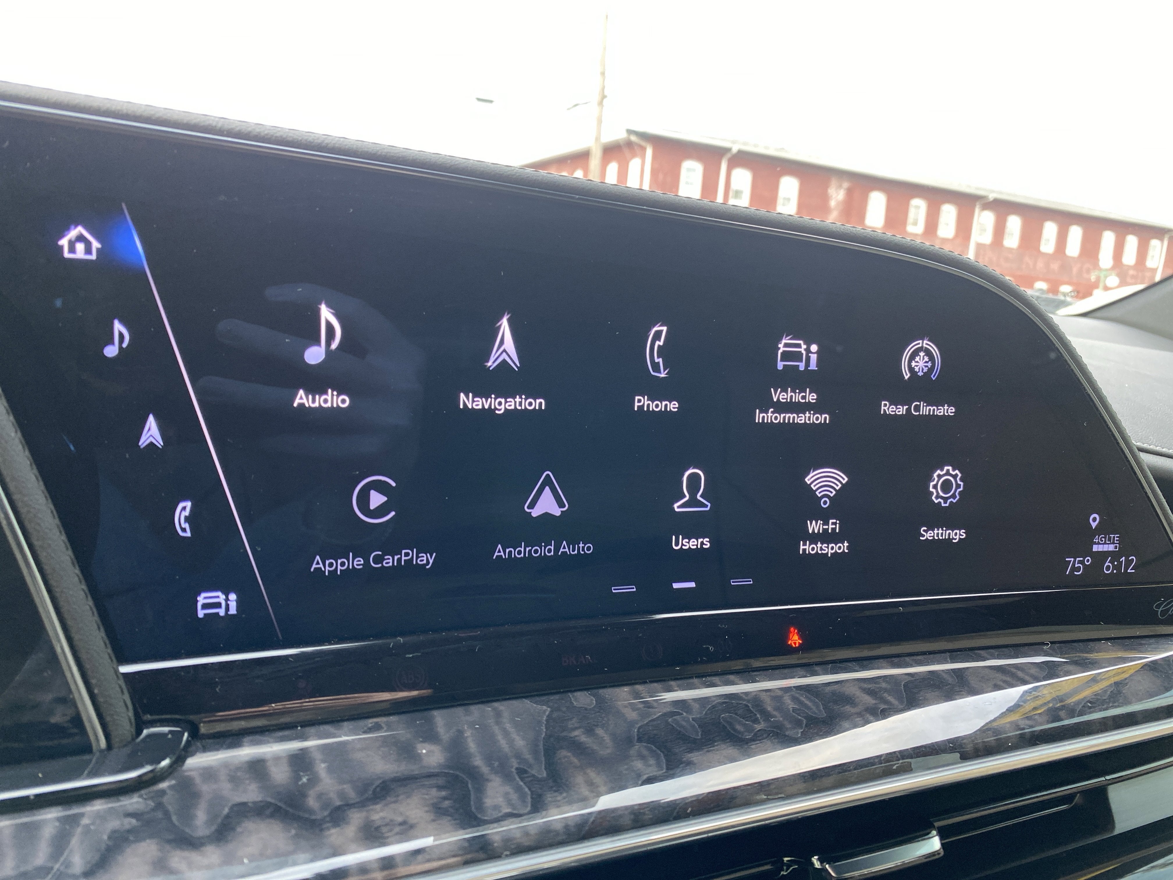 2022 Cadillac Escalade ESV Premium Luxury