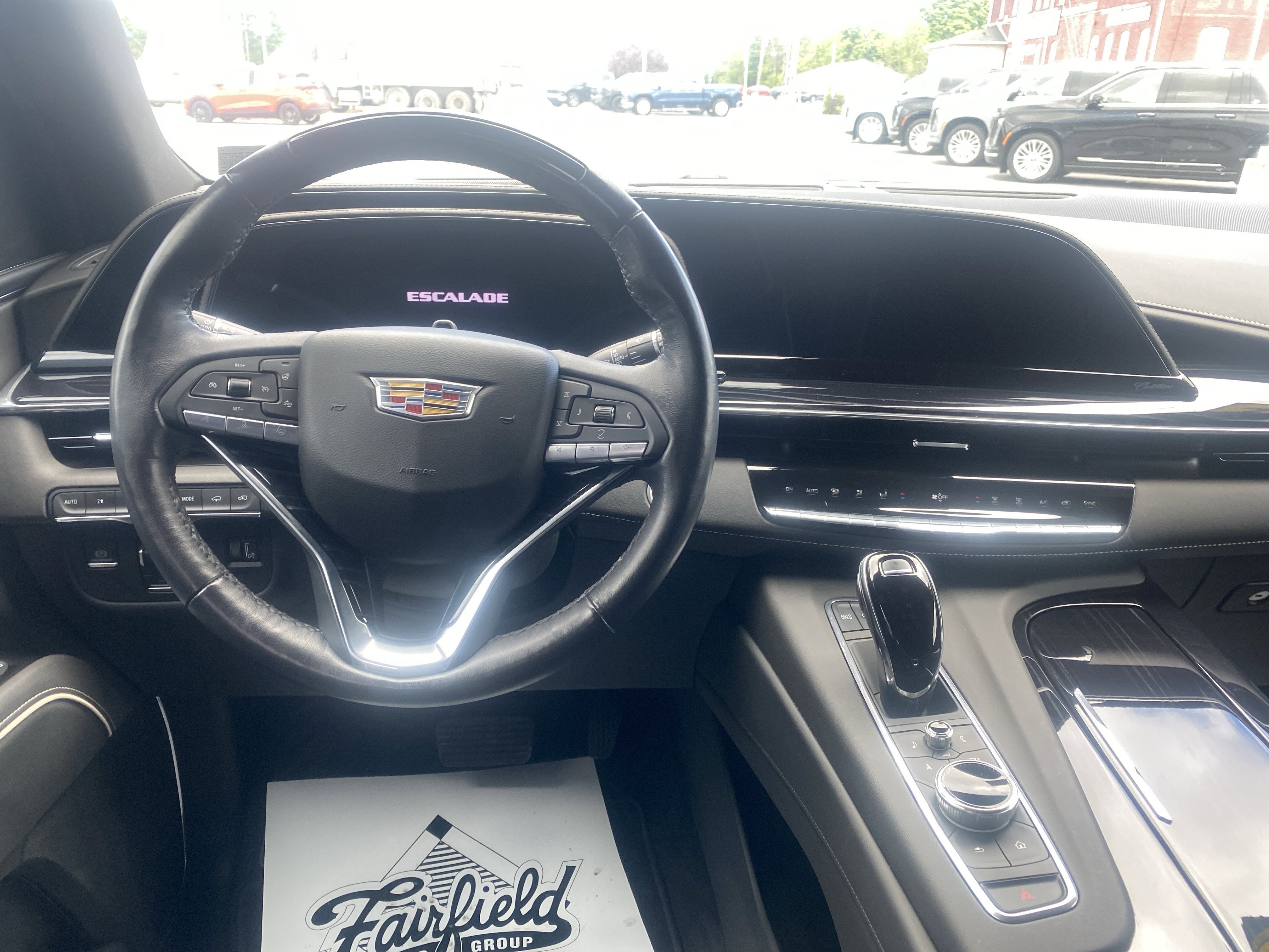 2023 Cadillac Escalade ESV Sport